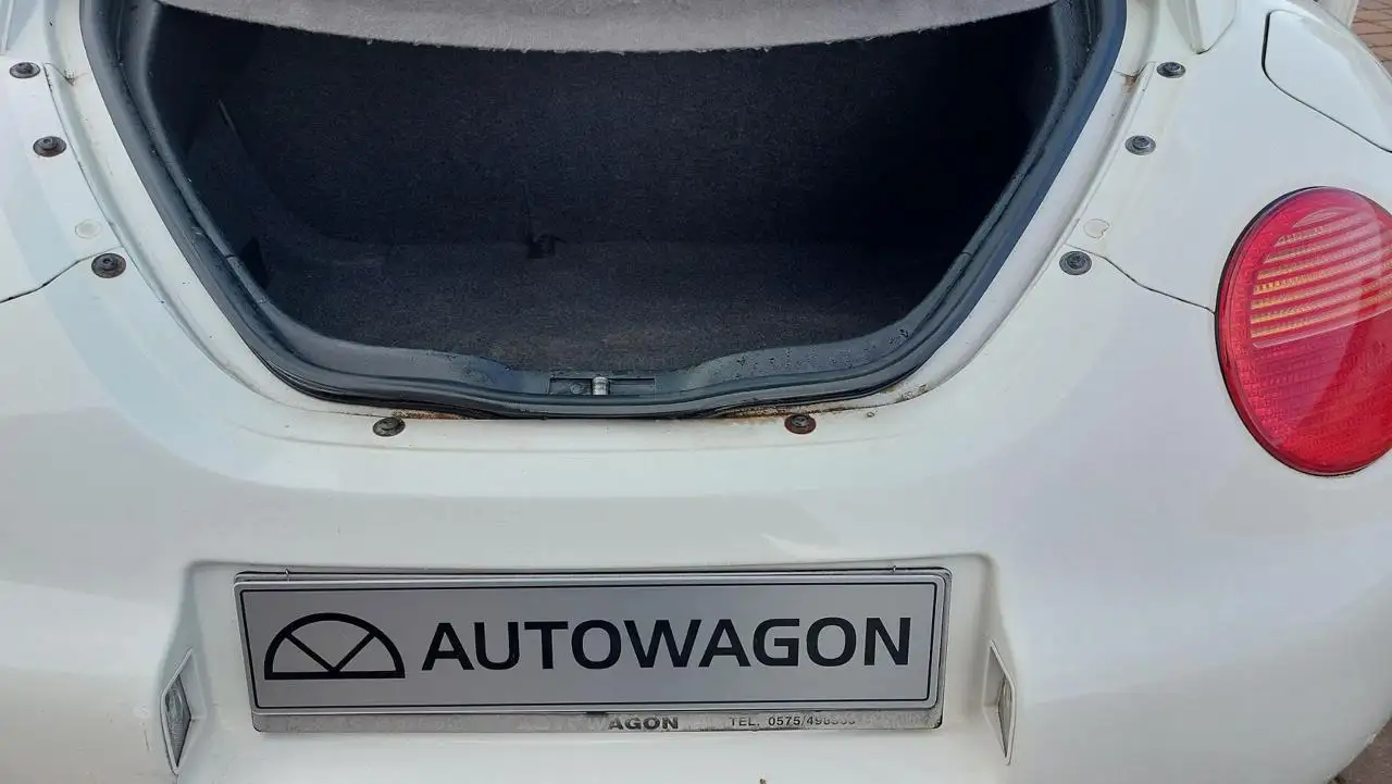 Volkswagen New Beetle 1.9 TDI 90 Cv Marciante, foto 9