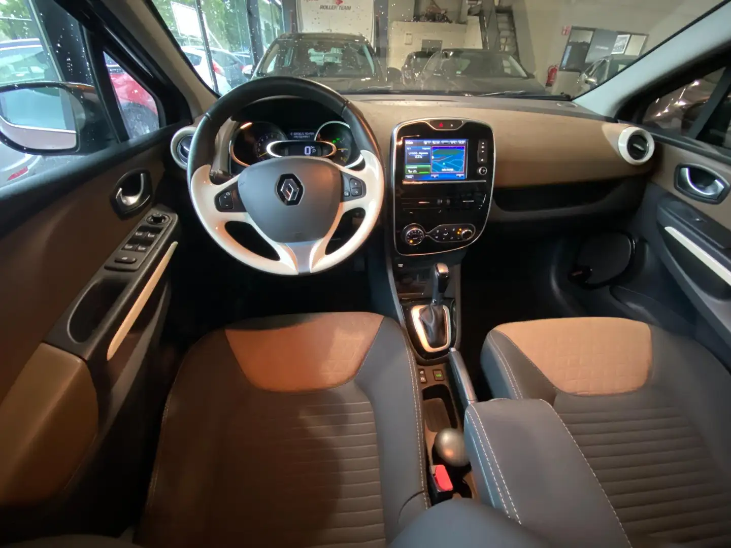 Renault Clio 1.2 GT Automaat|Panorama|Camera |Navigatie|Cruise| Brown - 2