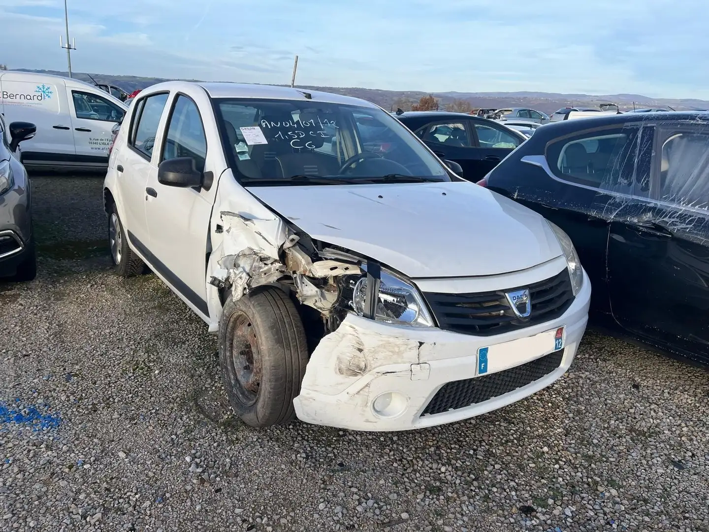 Dacia Sandero Sandero 1.5 DCi 75 / BZ529 Weiß - 1