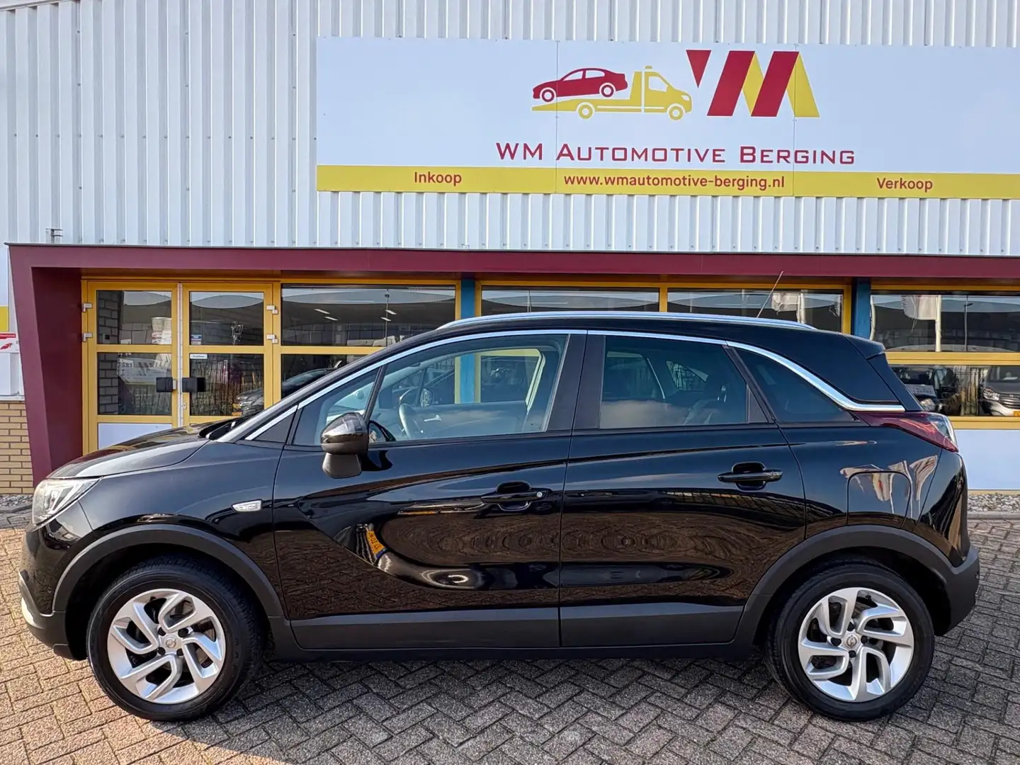 Opel Crossland X 1.2 Turbo Innovation NAVI CAMERA Zwart - 2