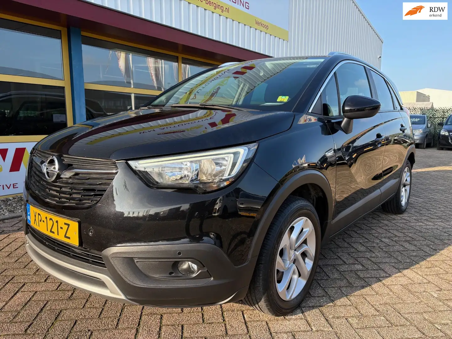 Opel Crossland X 1.2 Turbo Innovation NAVI CAMERA Zwart - 1
