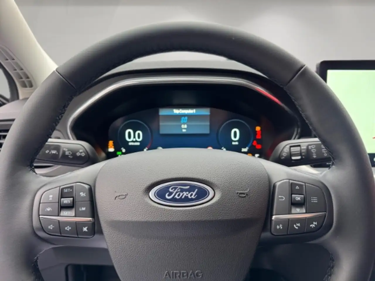 Ford Focus Titanium X 1.0 MHEV *WINTER-PAKET*PARK-ASSISTENT*A 6