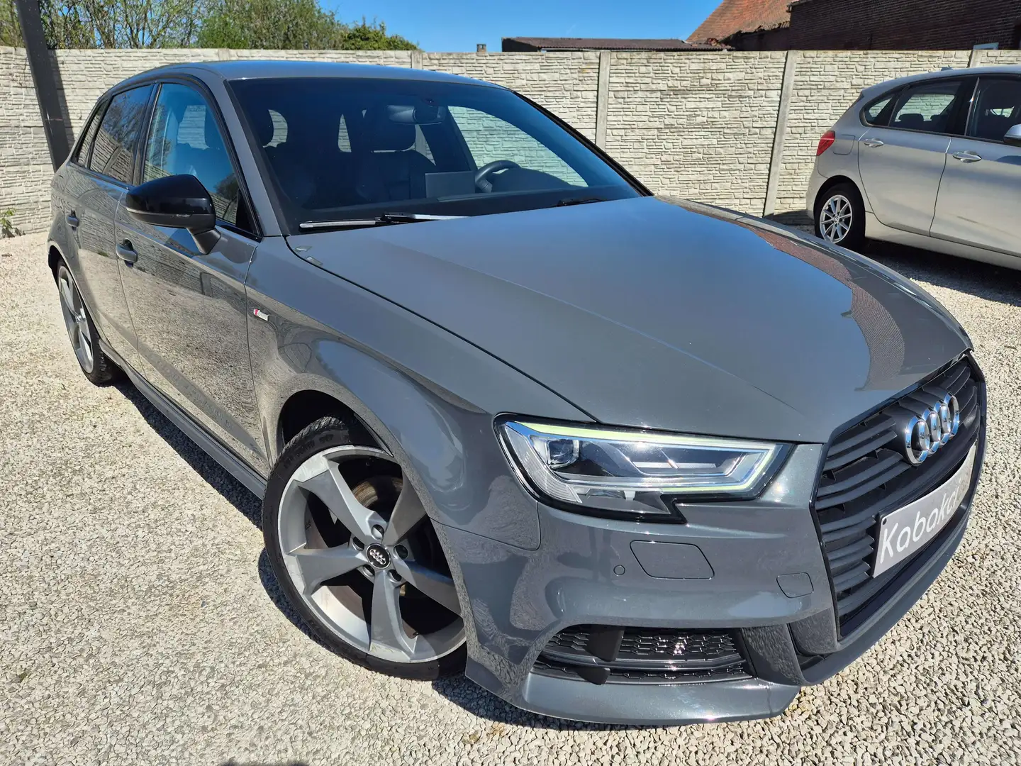 Audi A3 Sportback 35 TDi S tronic //CARPLAY//GARANTIE 12M Grijs - 1