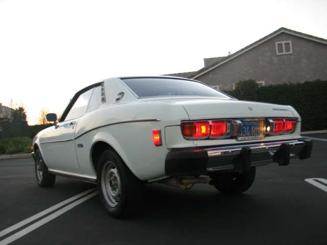 Toyota Celica Coupe - foto 1