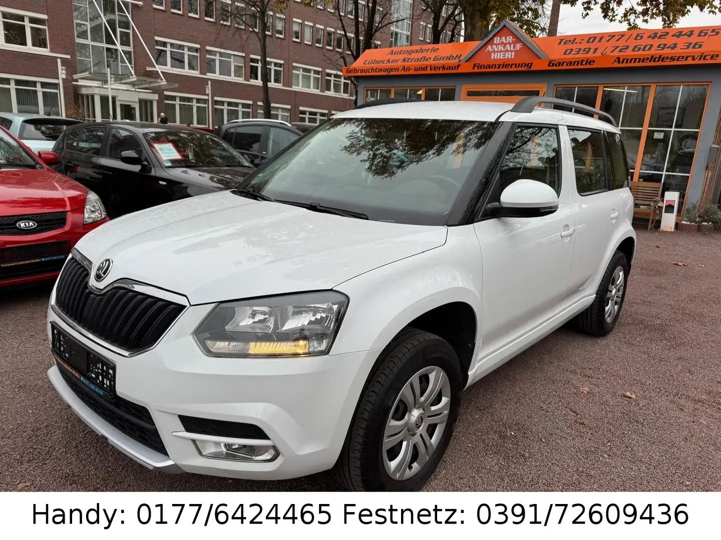 Skoda Yeti 1.2 TSI KLIMA/SHZ/el.FH/PDC/8xBEREIFT Weiß - 1