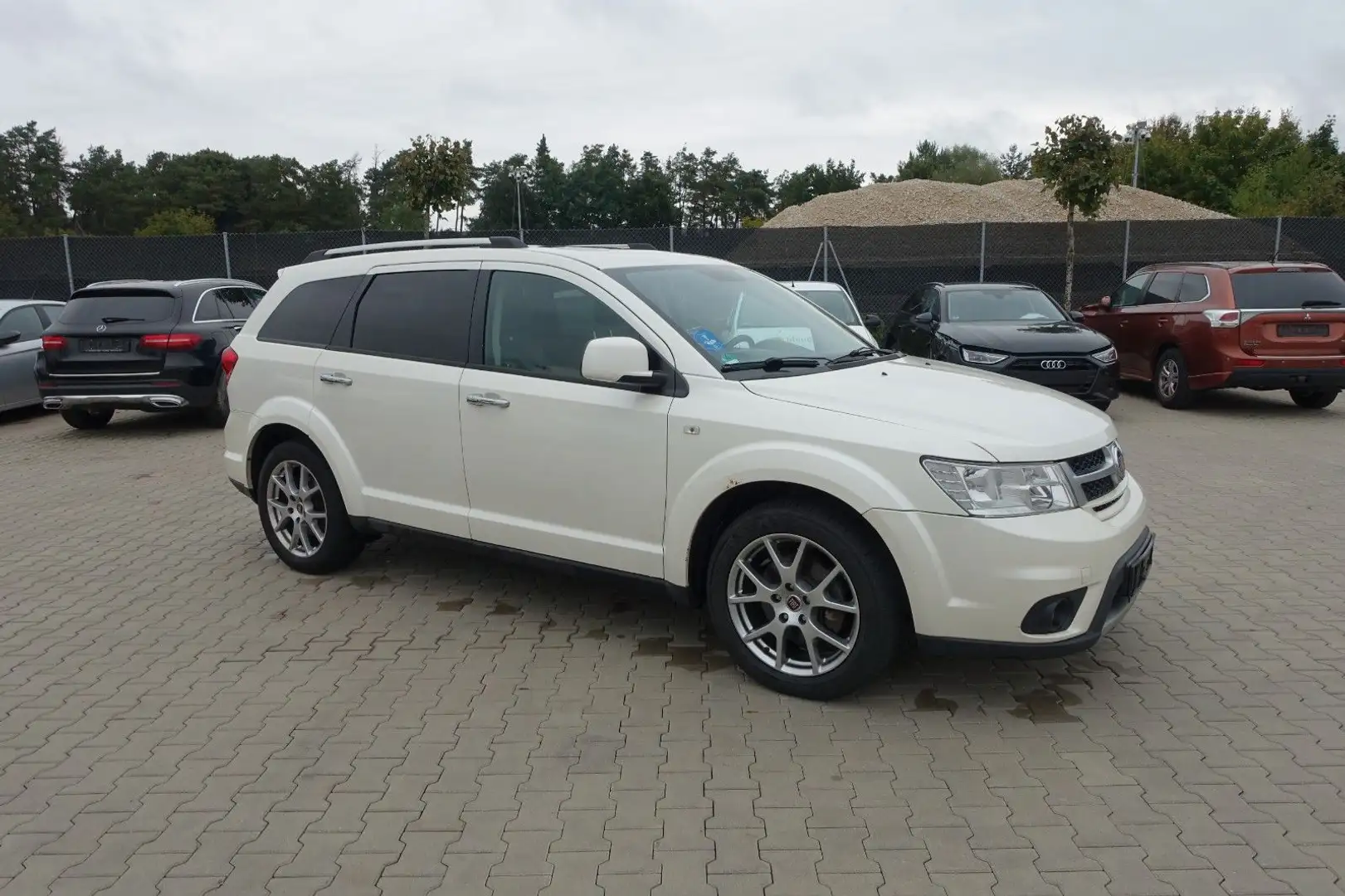 Fiat Freemont 2.0MultiJet  Lounge AWD Weiß - 2