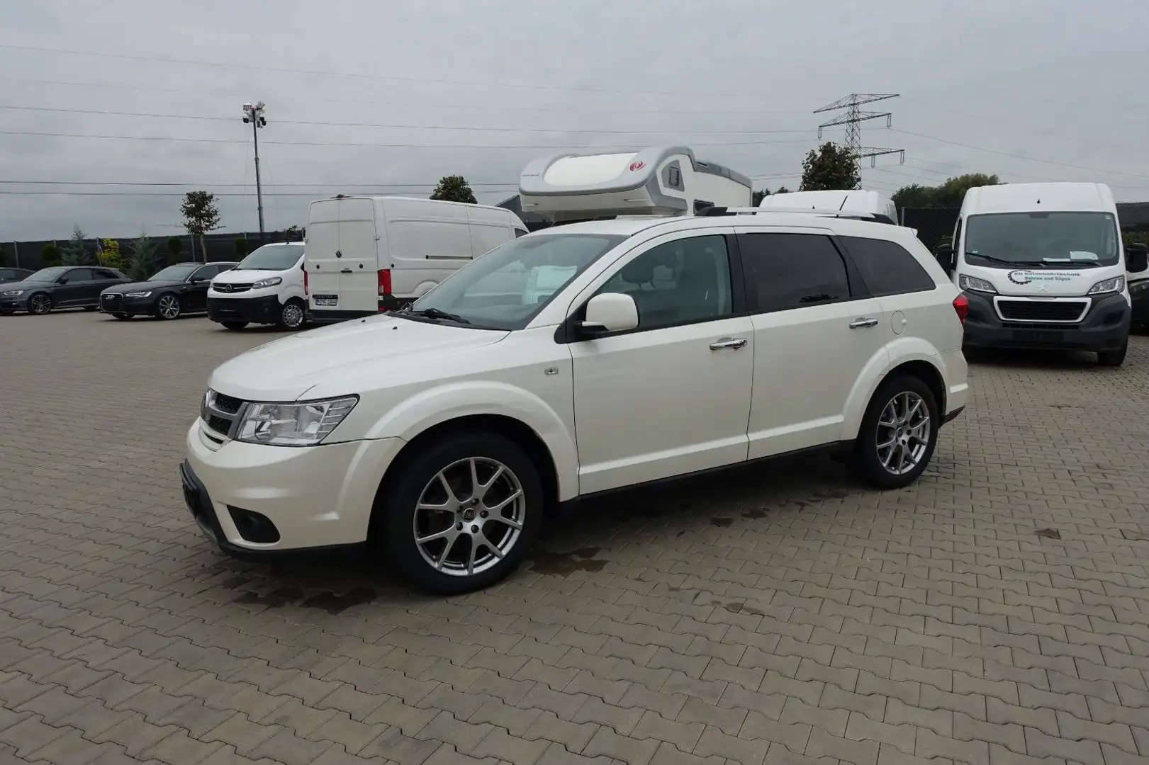 Fiat Freemont 2.0MultiJet  Lounge AWD Weiß - 1