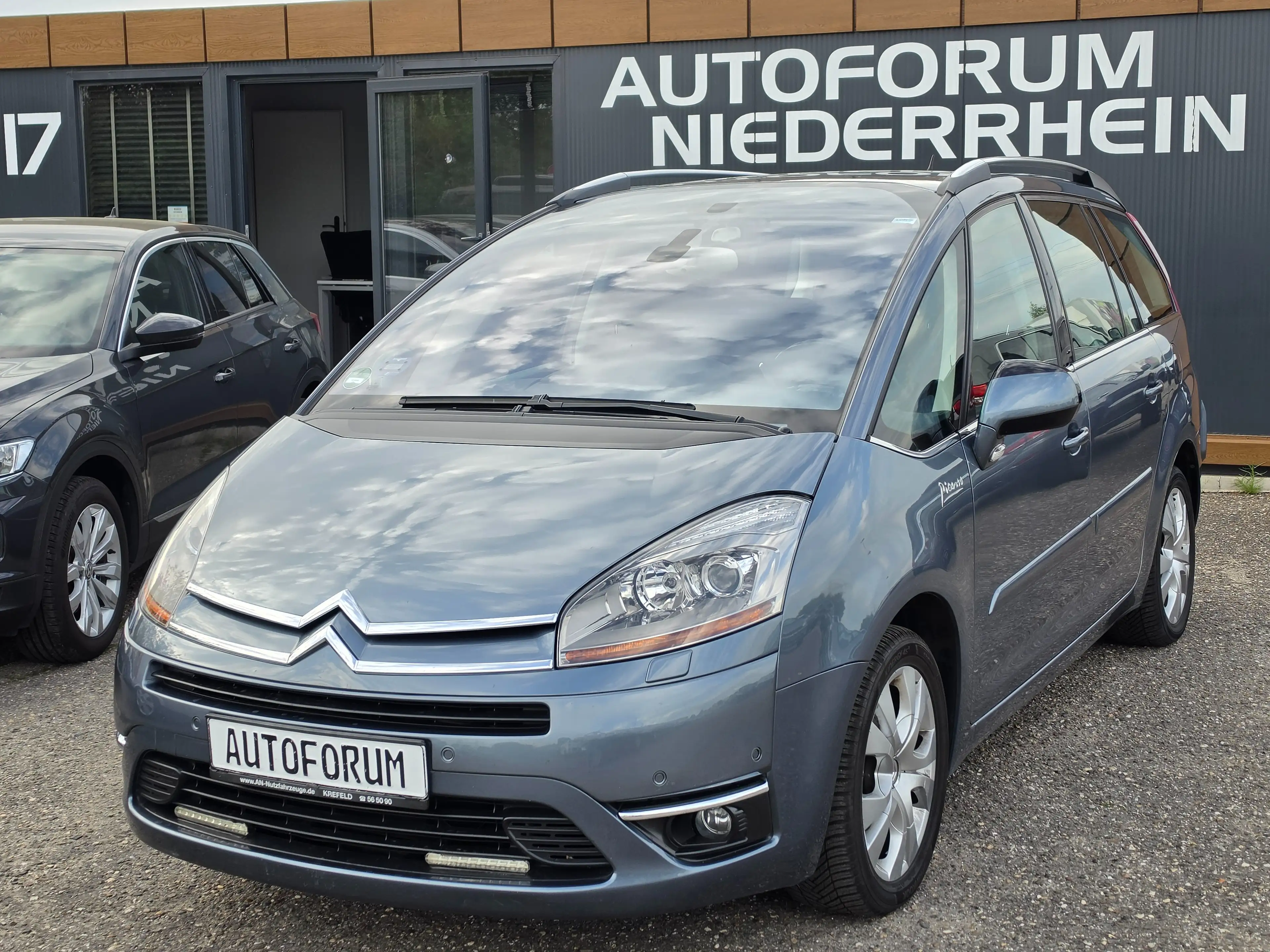 Citroen Grand C4 Picasso Exclusive 7 Sitzer Top Gepflegt