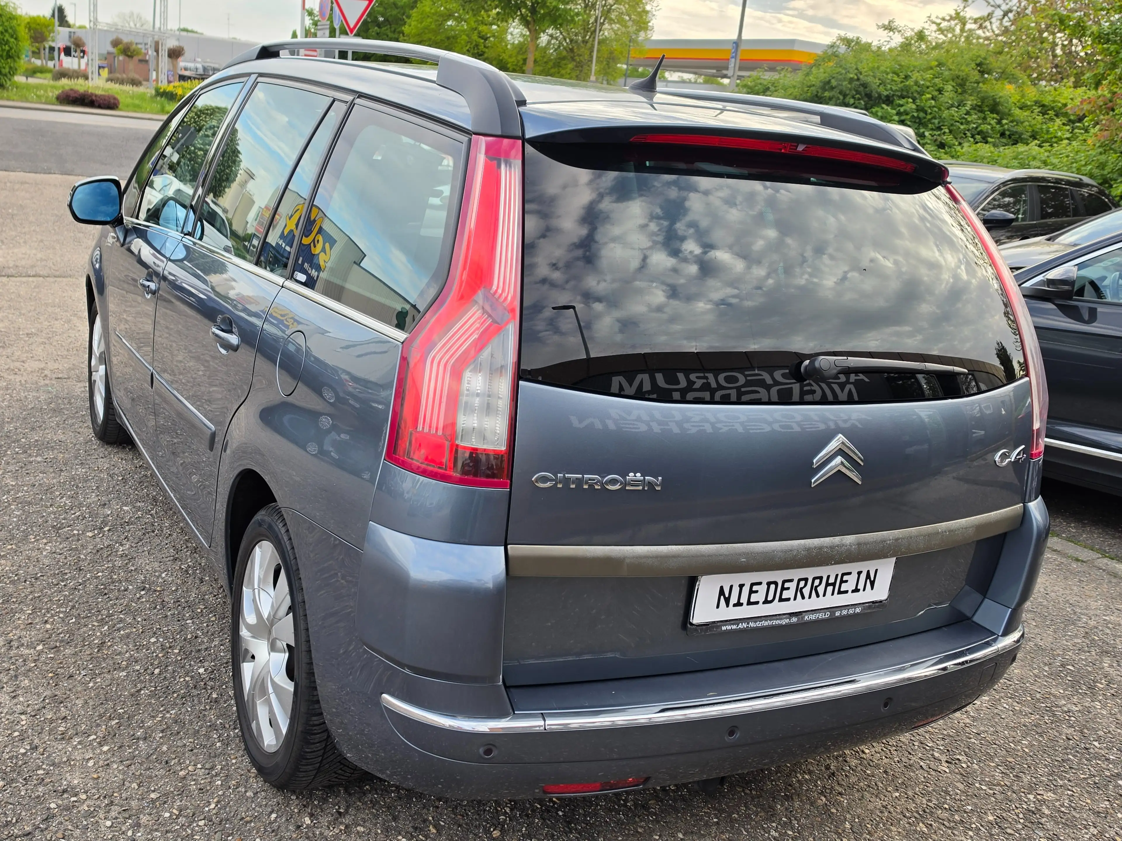 Citroen Grand C4 Picasso Exclusive 7 Sitzer Top Gepflegt — photo 6