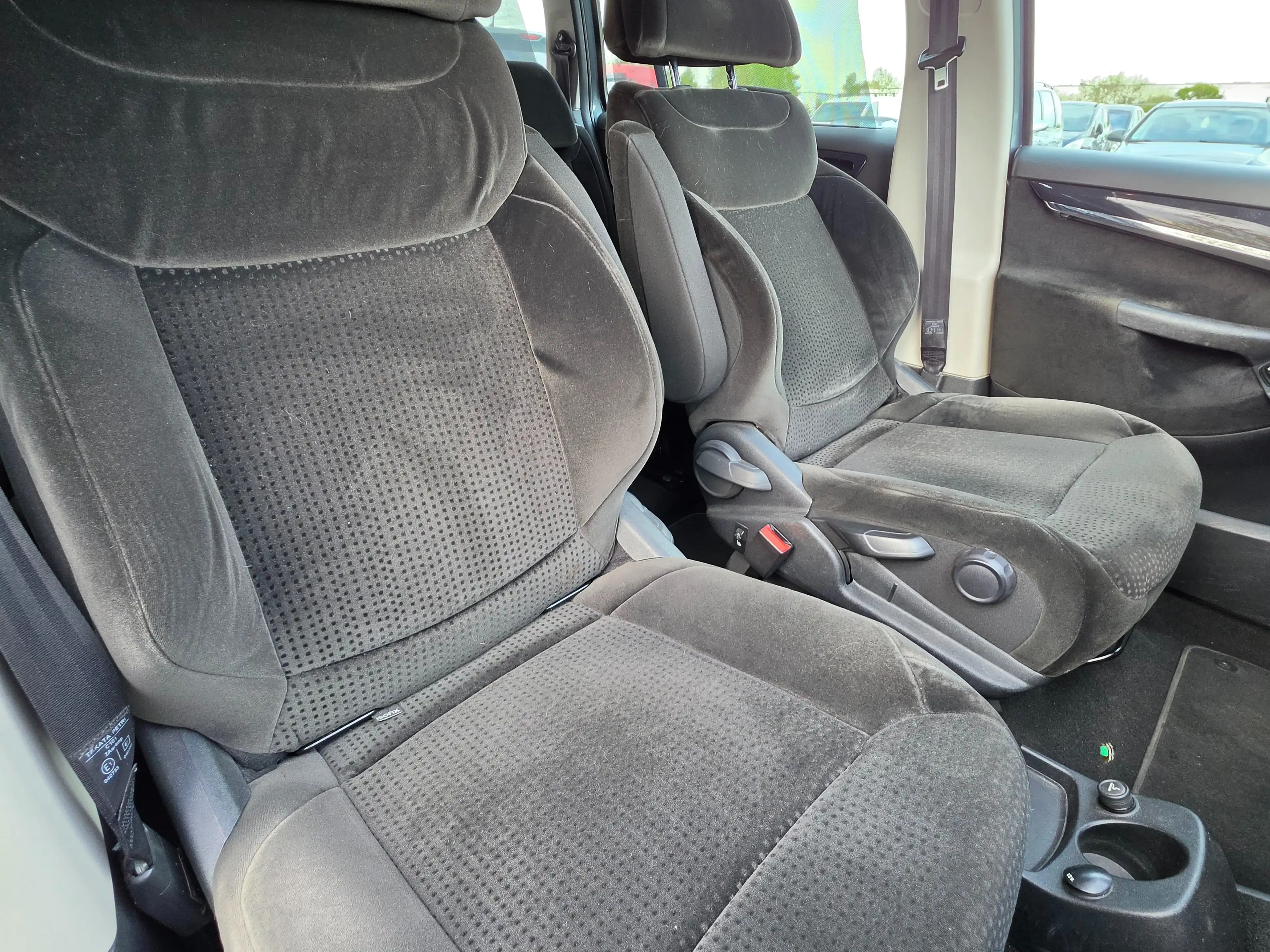 Citroen Grand C4 Picasso Exclusive 7 Sitzer Top Gepflegt — photo 13