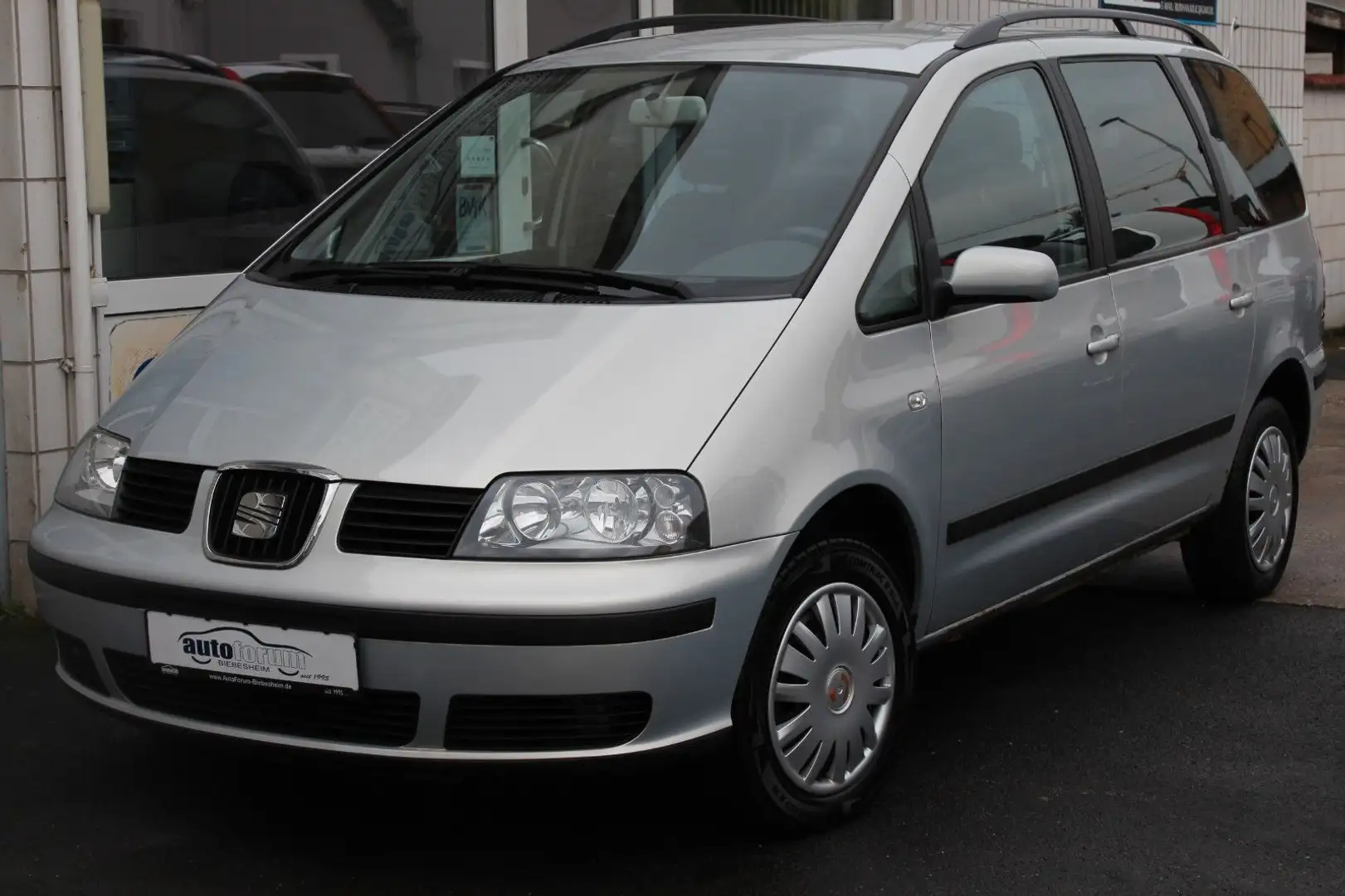 SEAT Alhambra Stella 1.8 20V Turbo Aut.*Klima*7-Sitze Silber - 2