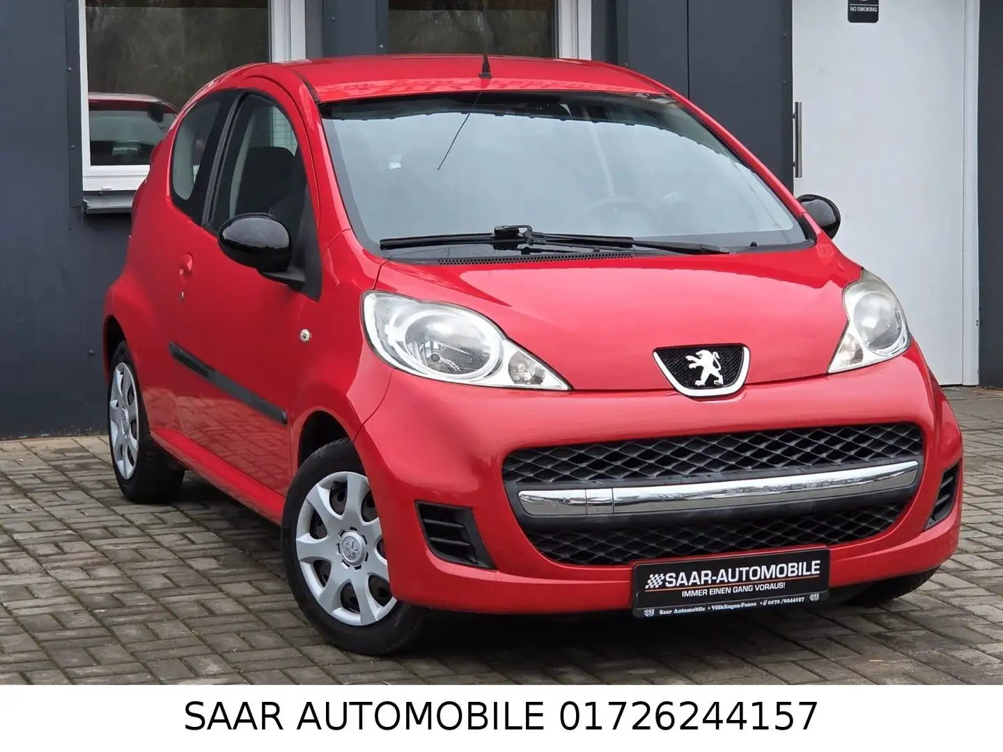 Peugeot 107 Filou KLIMA/SERVO/ZV Rojo - 1