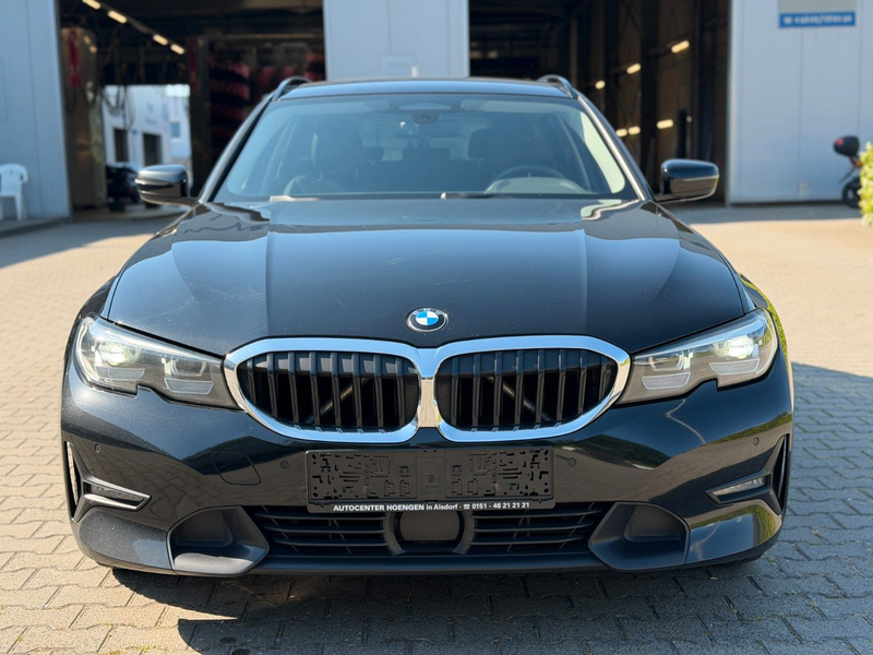 BMW 330 i 3 Touring Sport Line 1.Hand *Kamera *LED — photo 4