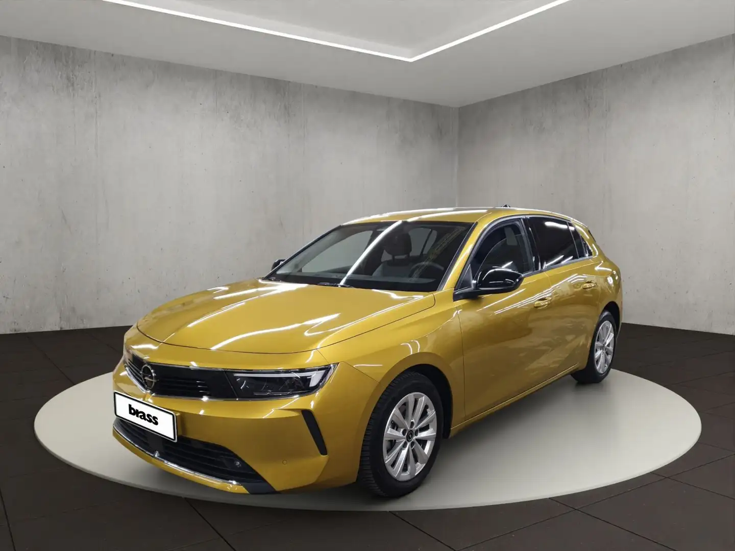 Opel Astra 5-Türer Enjoy 1.2 Turbo (81 kW/110 PS) Amarillo - 1