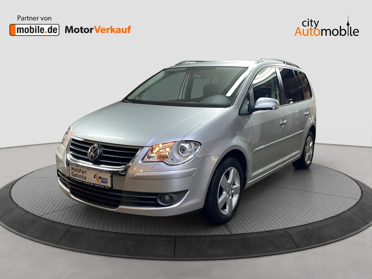 Volkswagen Touran United/Tempomat/Navi/SHZ/PDC Silber - 1