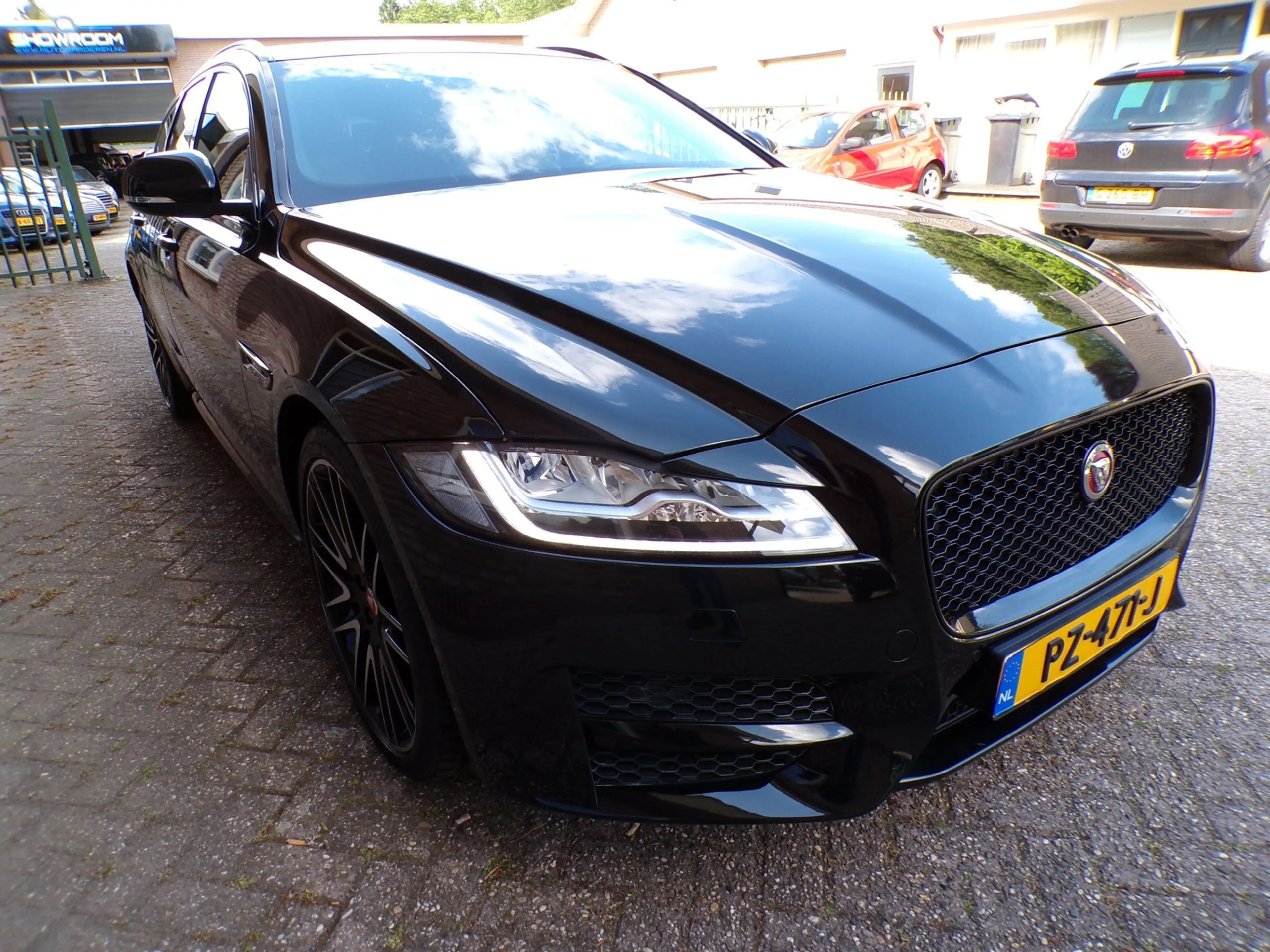 Jaguar XF Sportbrake 2.0d Portfolio Automaat / Leder / Navi — photo 7