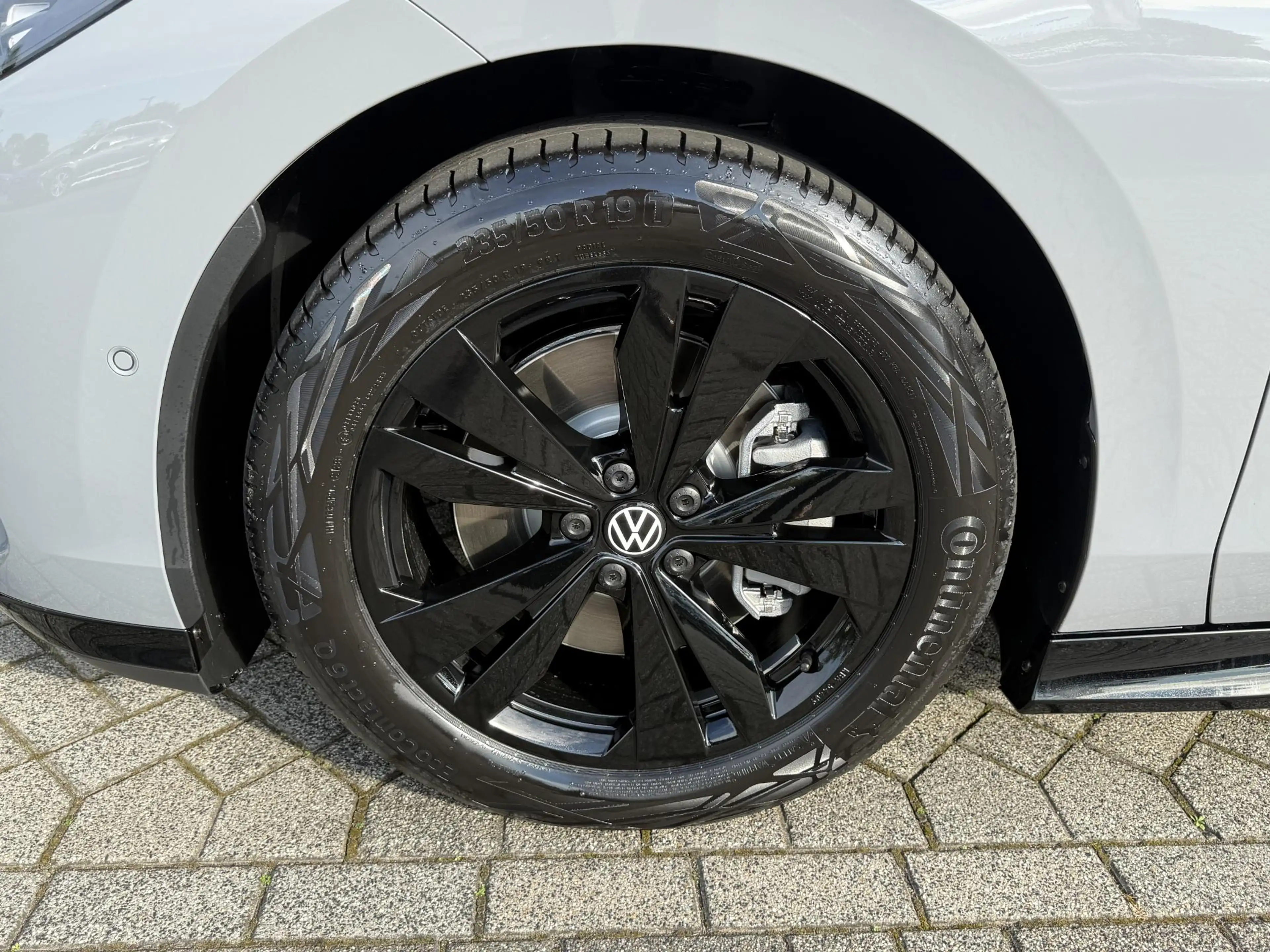 Volkswagen ID.7 Limited Edition Plus 77 kWh accu 210 kW / 286 PK | — photo 3