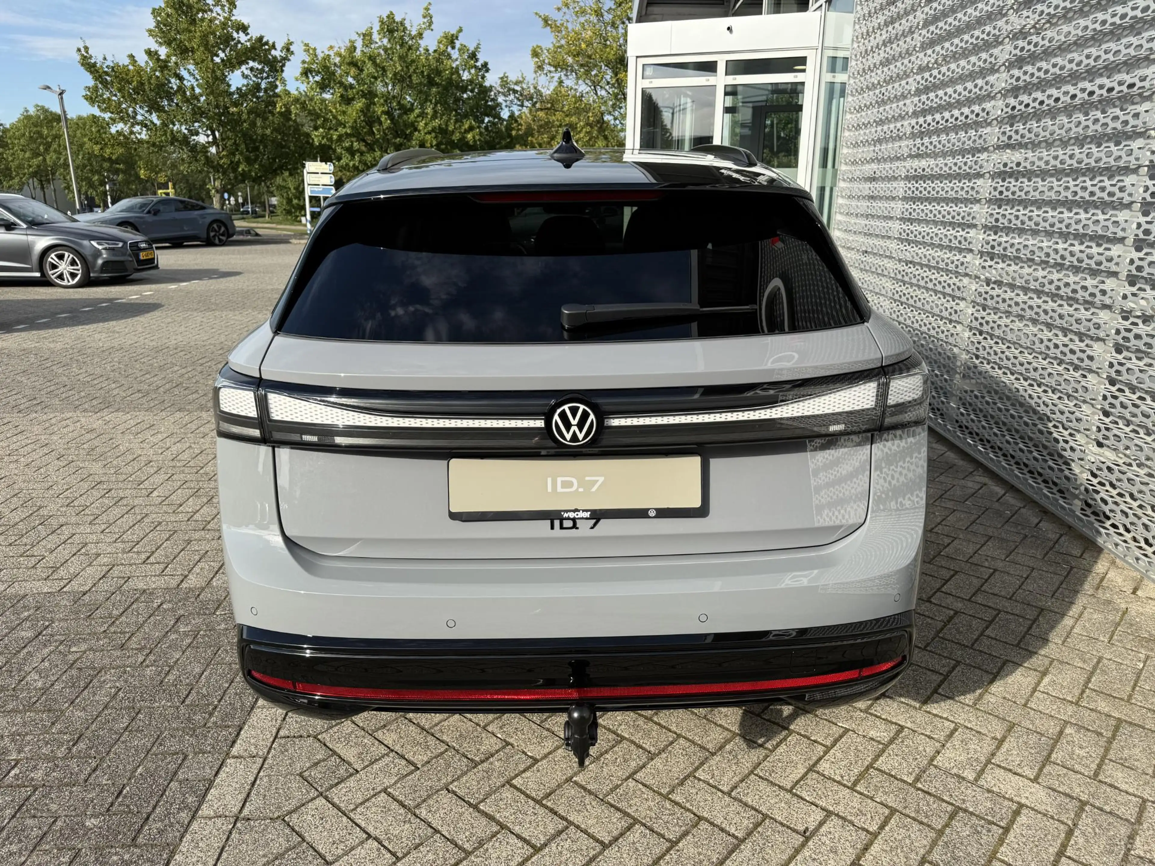 Volkswagen ID.7 Limited Edition Plus 77 kWh accu 210 kW / 286 PK | — photo 6