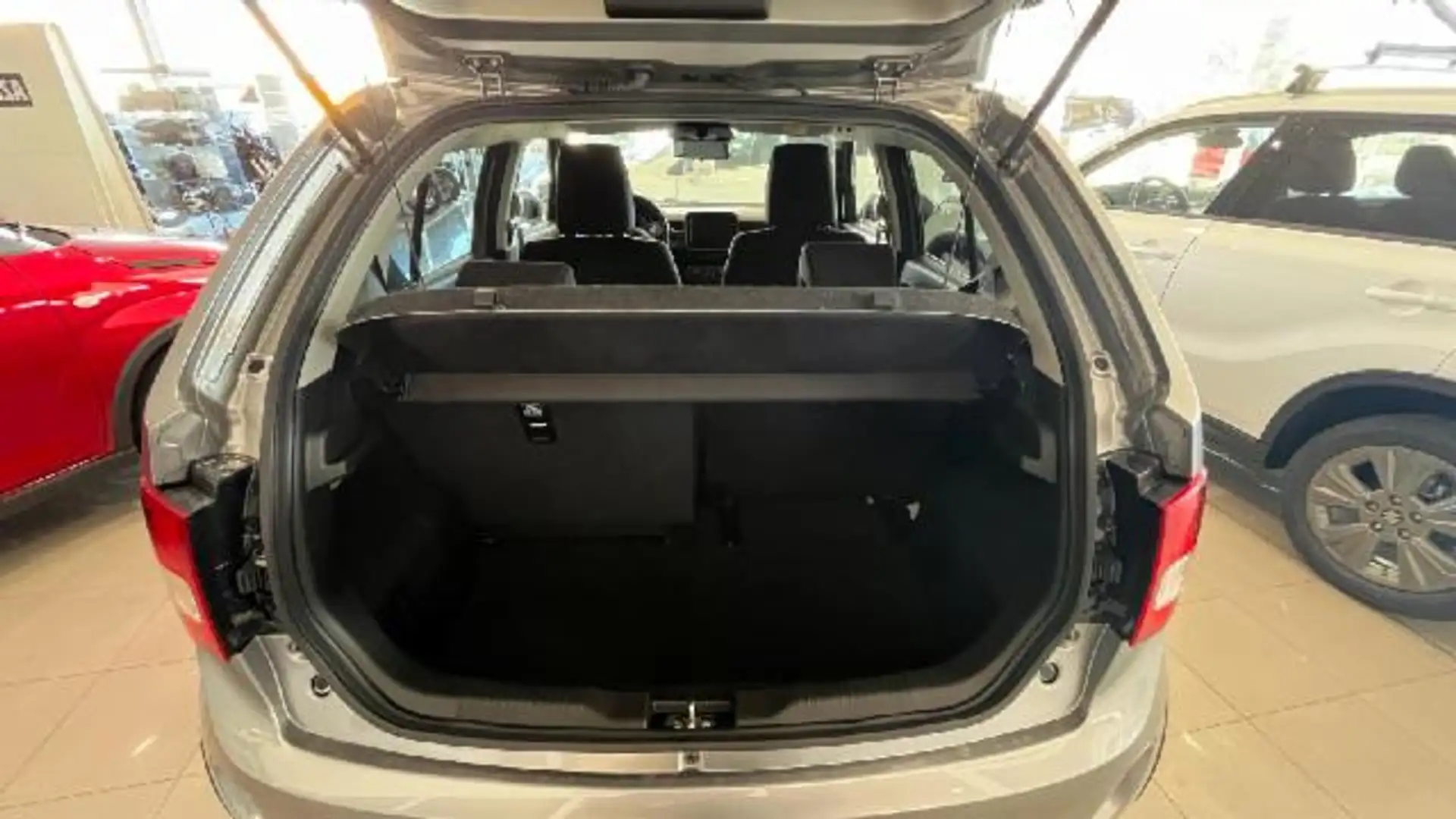 Suzuki Ignis 1.2 GLE SMART HYBRID 83 5P - 2