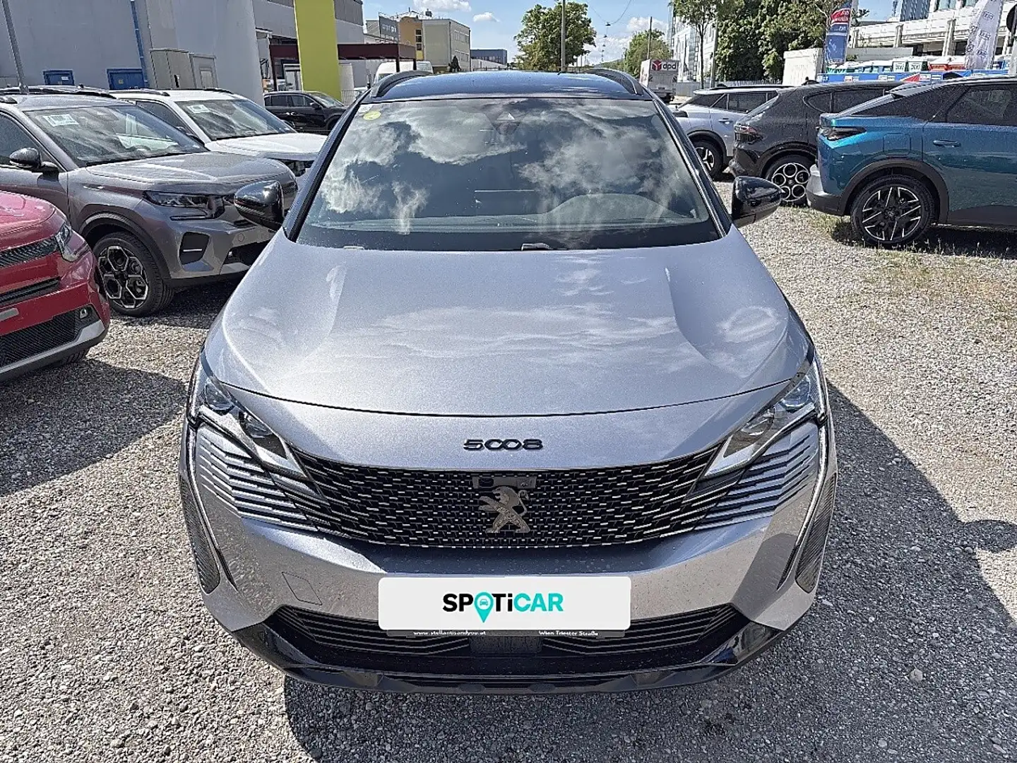 Peugeot 5008 GT Hybrid 136 e Grau - 2