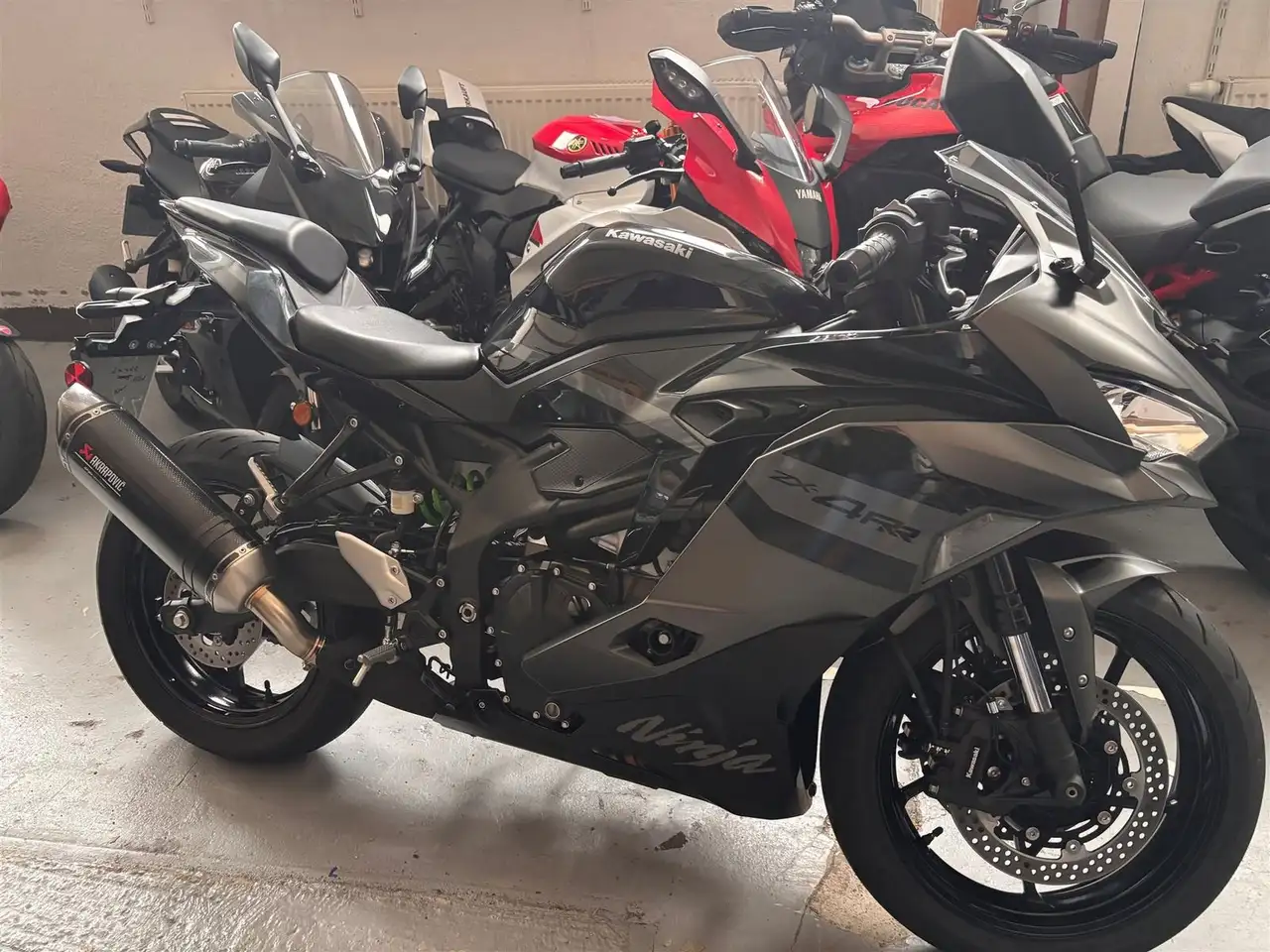 Kawasaki Ninja ZX-4RR