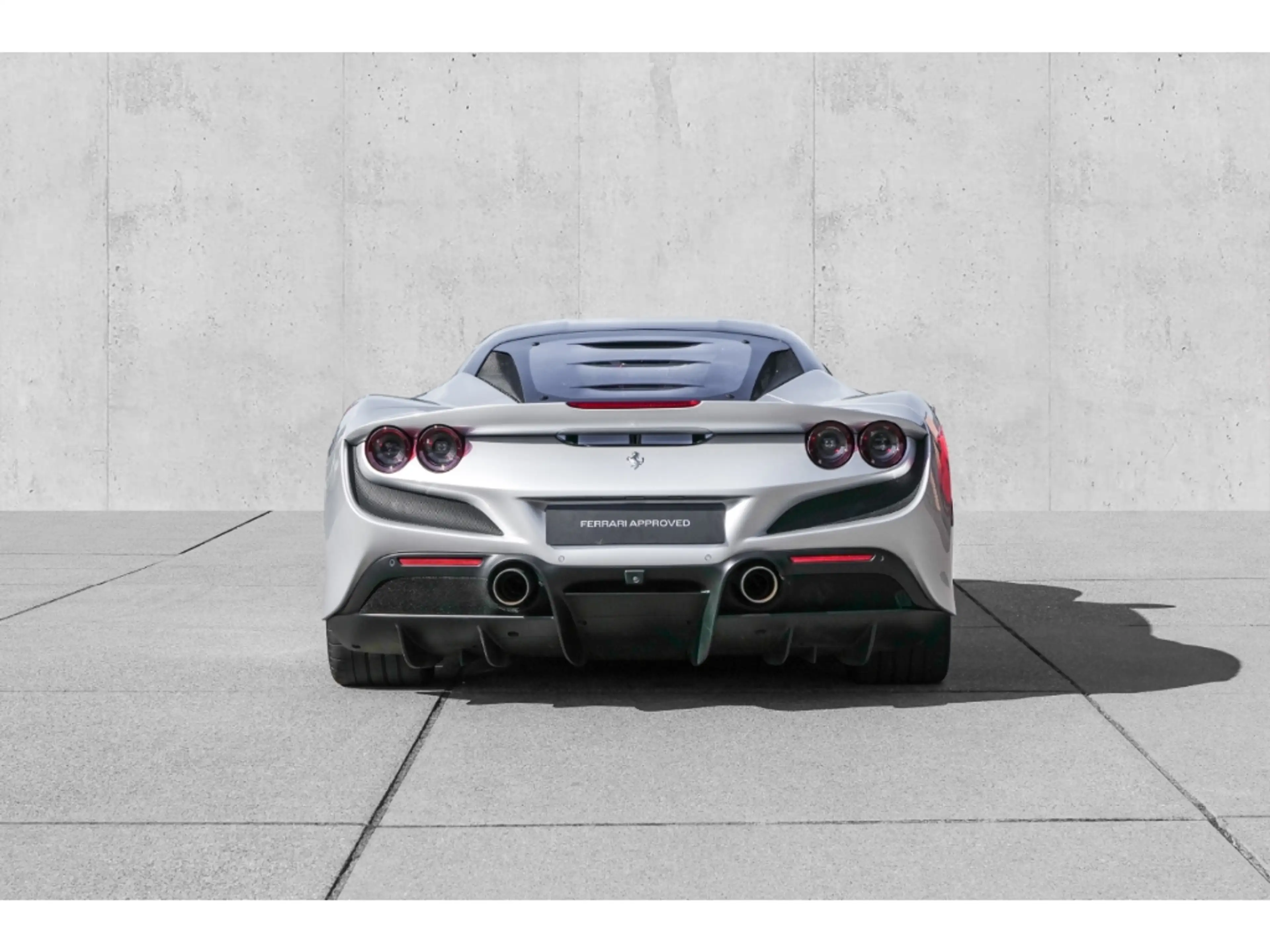 Ferrari F8 Tributo *Carbon+LED*Lift*Passenger-Display*Racingseats* — photo 5