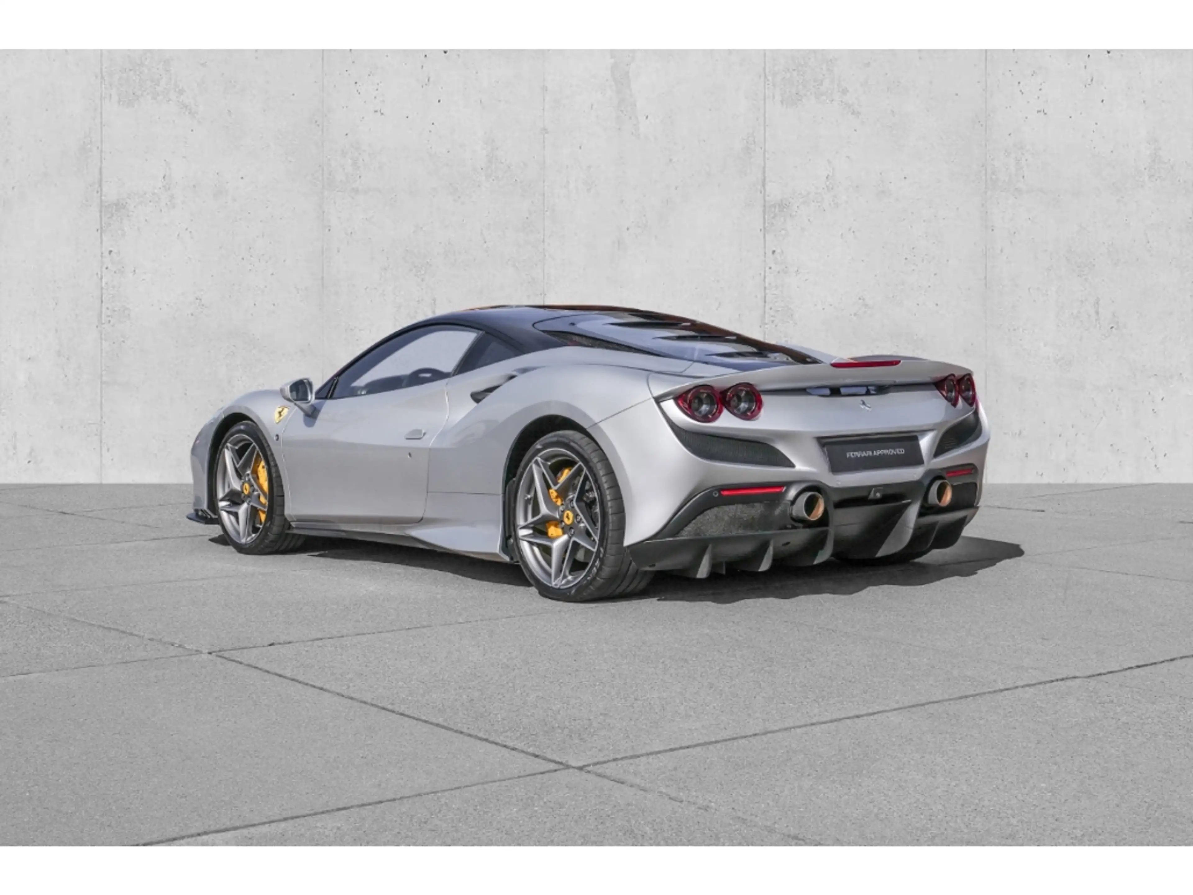 Ferrari F8 Tributo *Carbon+LED*Lift*Passenger-Display*Racingseats* — photo 4