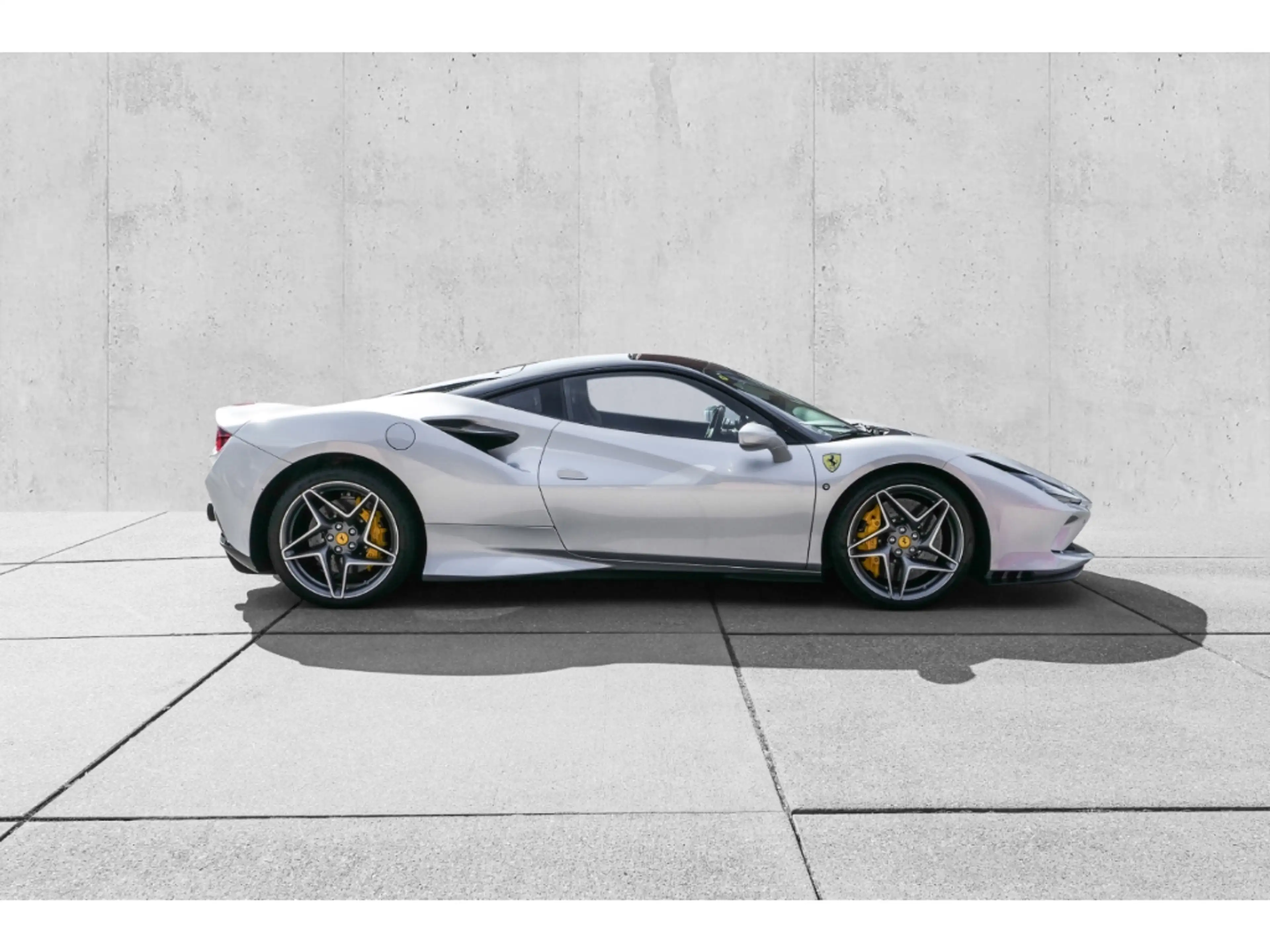 Ferrari F8 Tributo *Carbon+LED*Lift*Passenger-Display*Racingseats* — photo 7