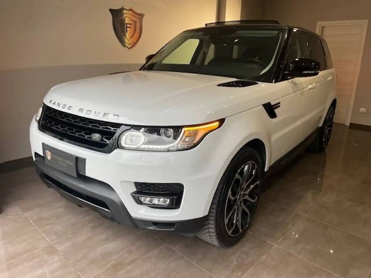 Land Rover Range Rover Sport 3.0 tdV6 HSE auto Blanc - 1