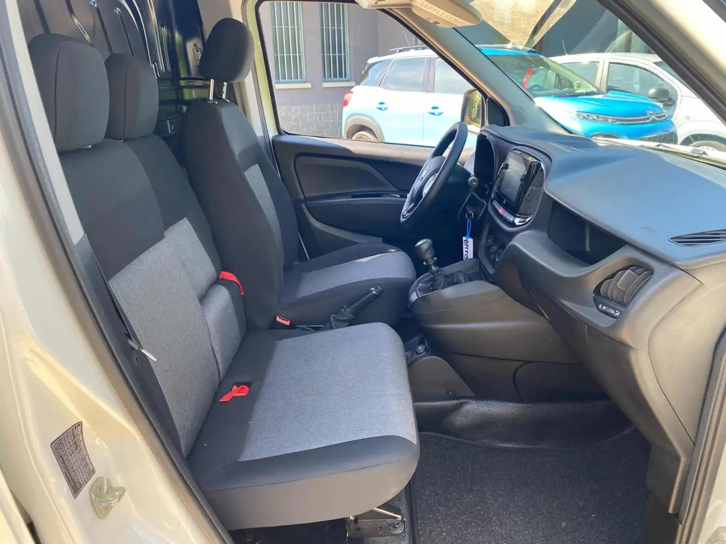 Fiat Doblo Solo 6300 km 3 posti Doblò 1.6 MJT   netto iva Bianco - 2