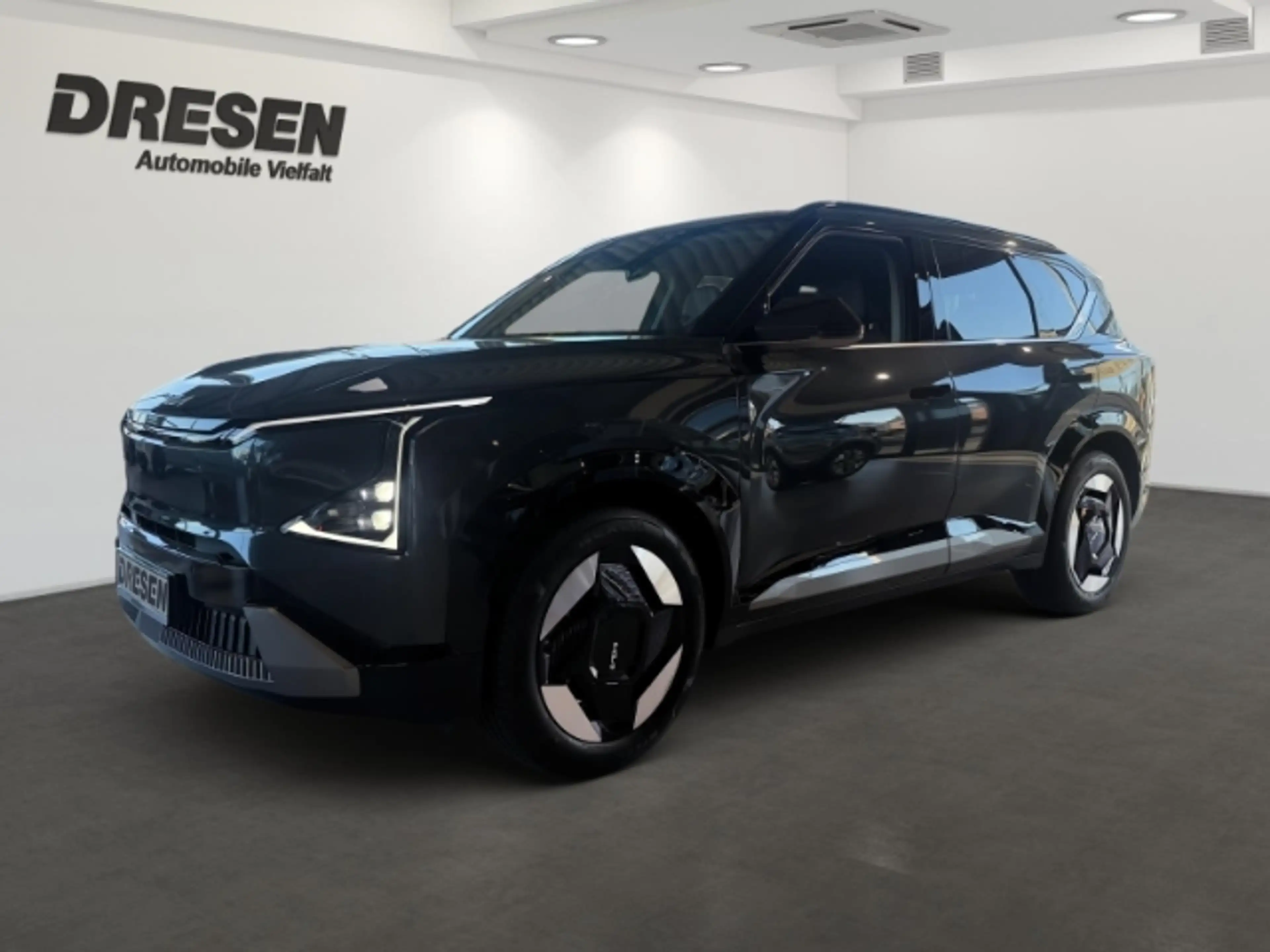 Kia EV5 Earth 81,4 kWh KAMERA,CARPLAY,SITZHZG,DAB,LED