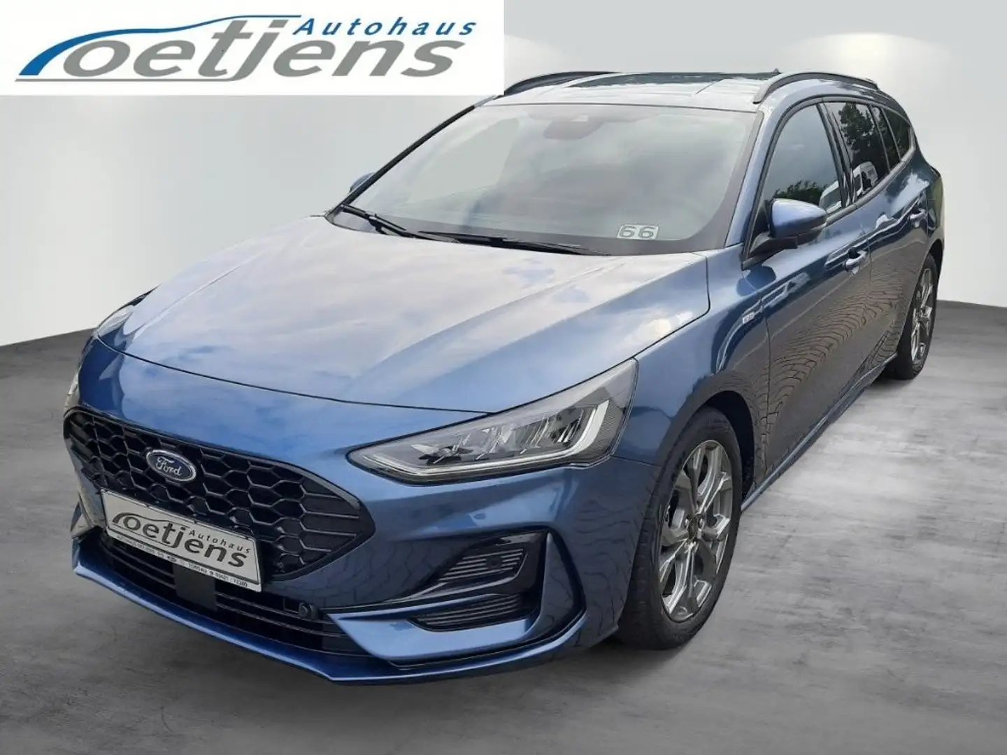 Ford Focus Turnier 1.0 EcoBoost Mild-Hybrid ST-Line X Blau - 1