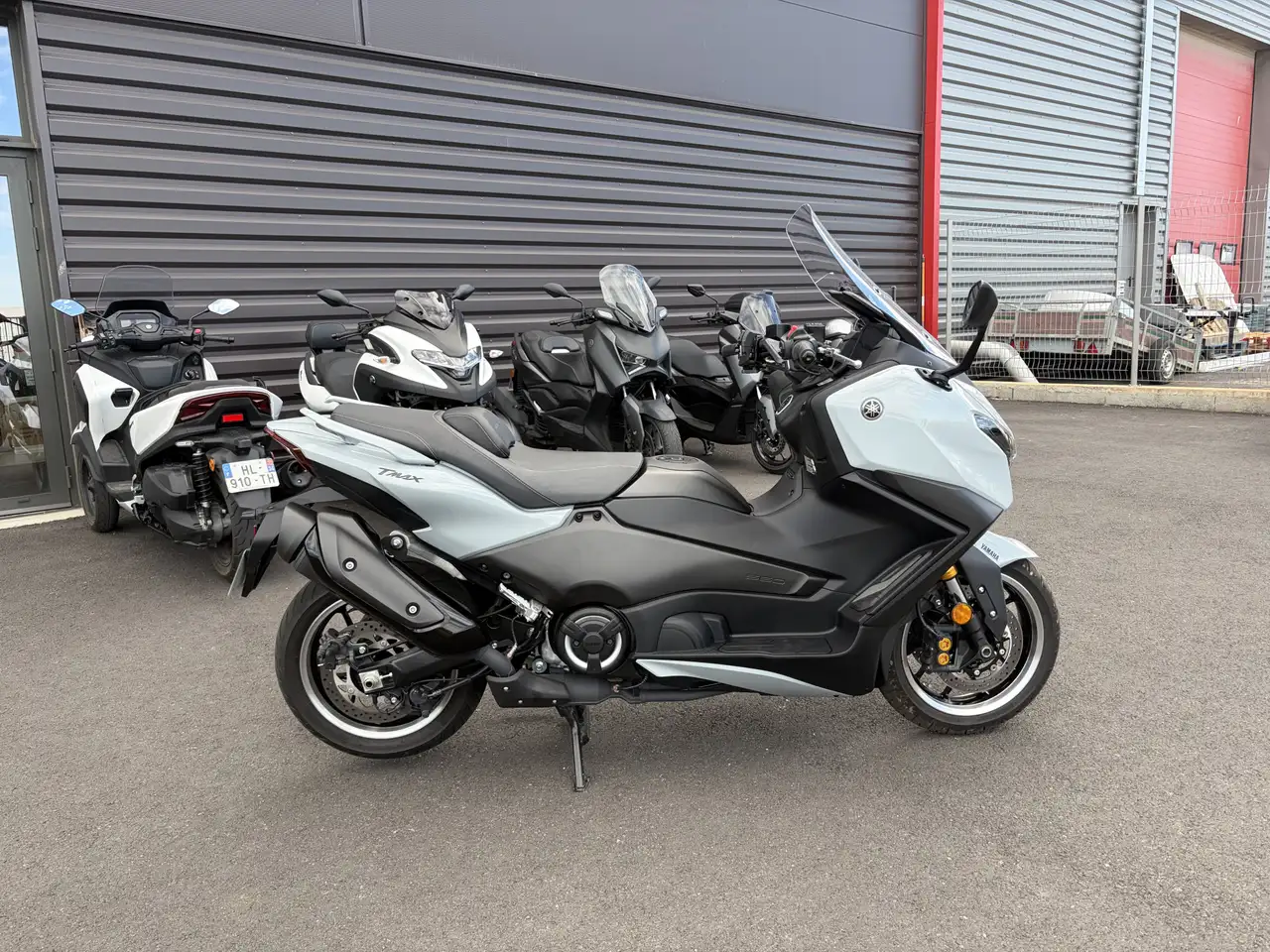Yamaha Tmax 560