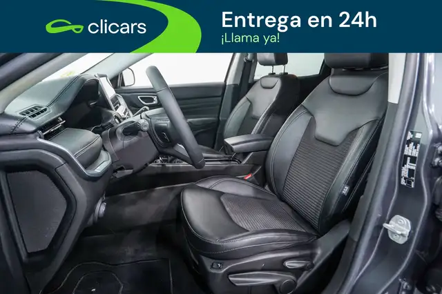 Jeep Compass view 14