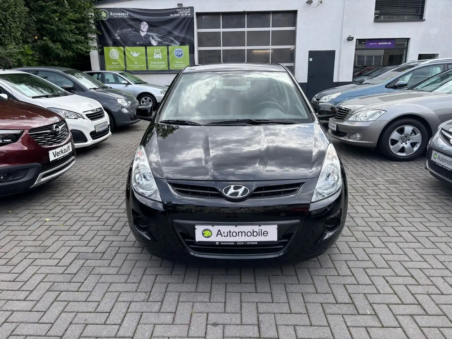 Hyundai i20 FIFA WM Edition*KLIMA*AUX*4S-REIFEN Negro - 2