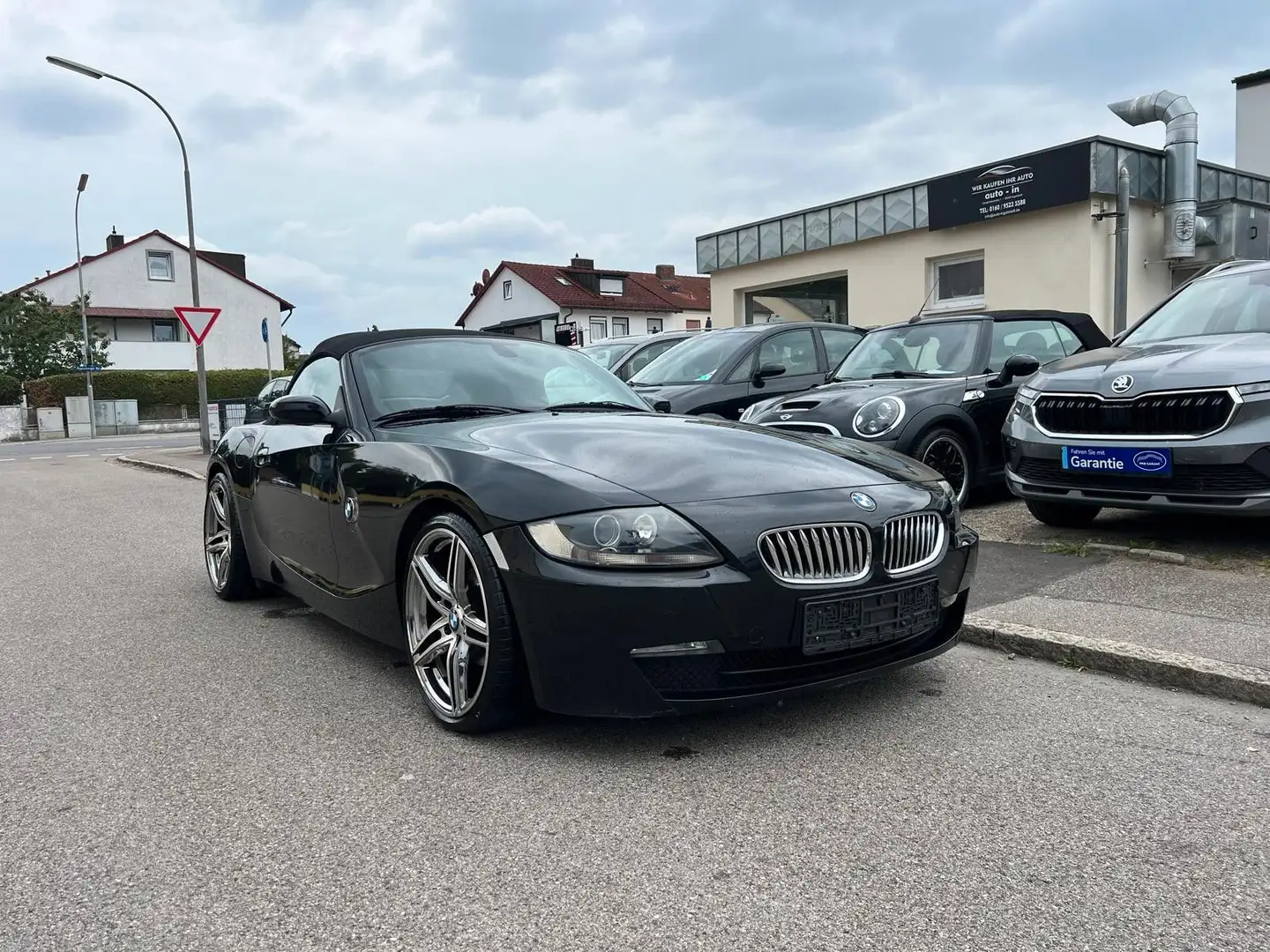 BMW Z4 Roadster 2.0i Shz PDC Klima 19 Zoll Tüv Neu Schwarz - 2