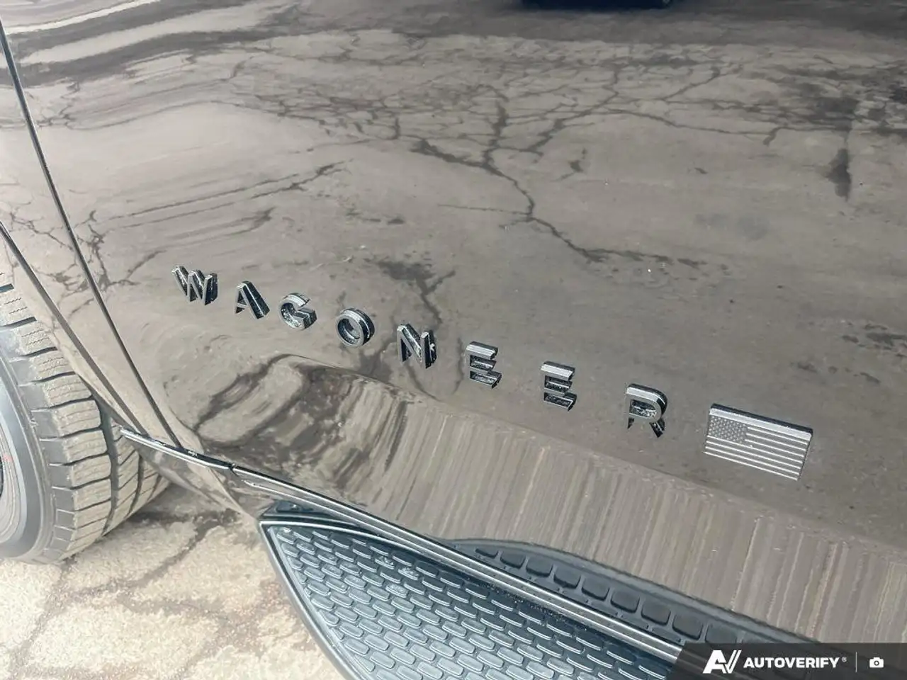 Jeep Wagoneer снимка Jeep Wagoneer