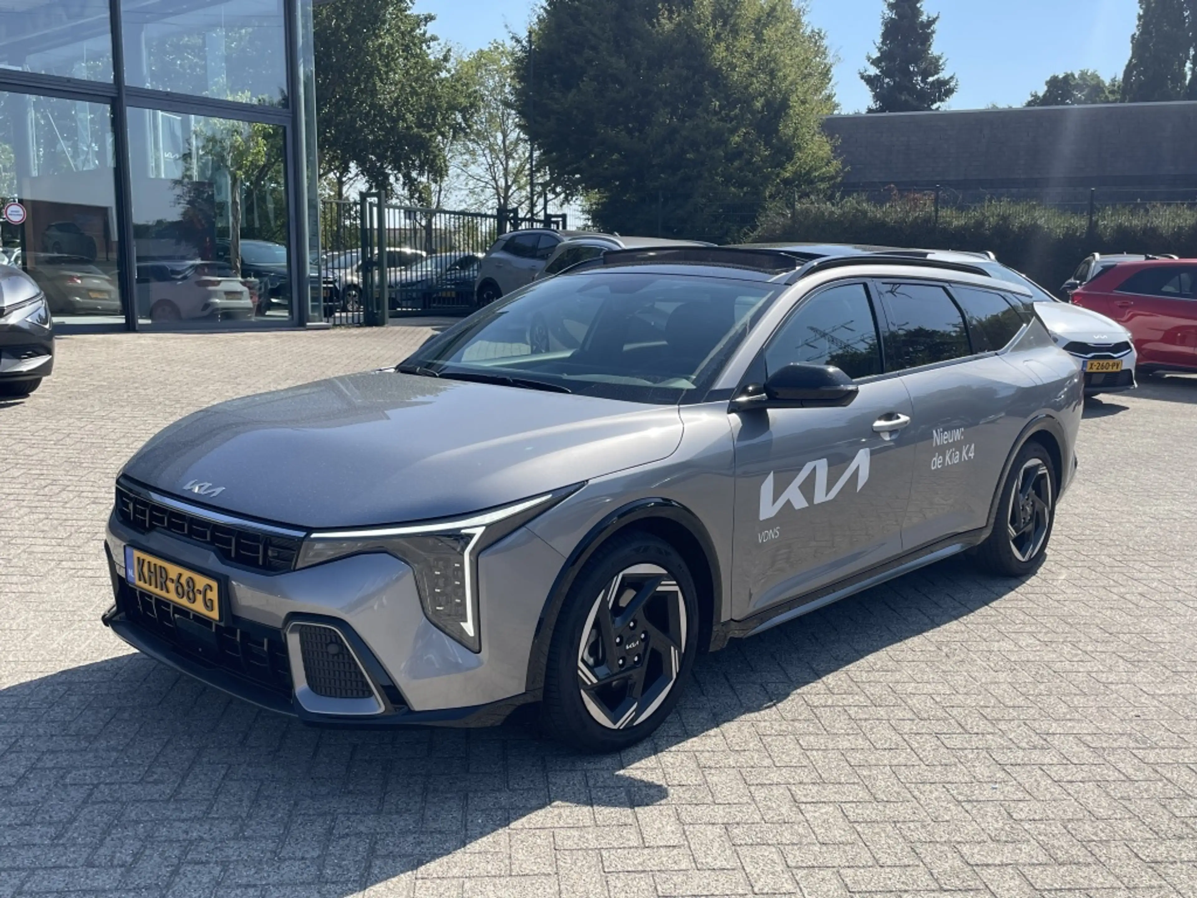 Kia K4 Sportswagon 1.0 T-GDi GT-Line LE — photo 2