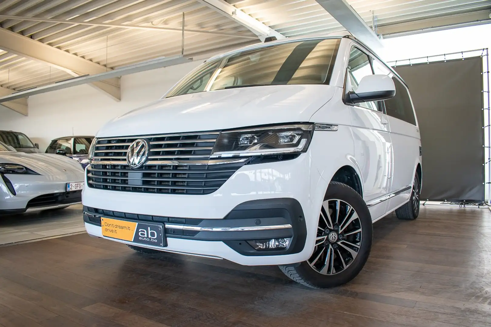 Volkswagen T6.1 California OCEAN 2.0TDI 4-M DSG, DRIVE SELECT, ZETELVERW Blanc - 1