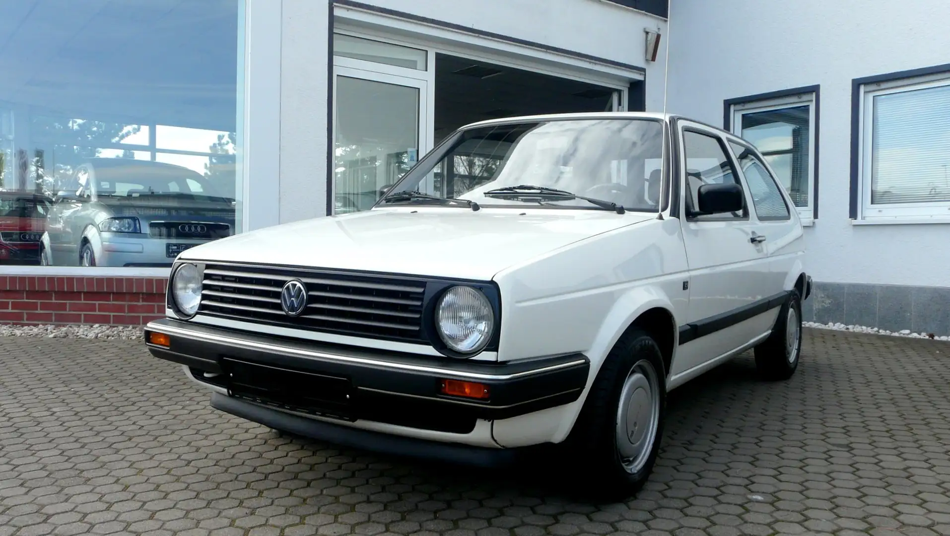 Volkswagen Golf CL 1.8 90 PS Automatik Alpinweiß H-Kennzeichen Weiß - 1