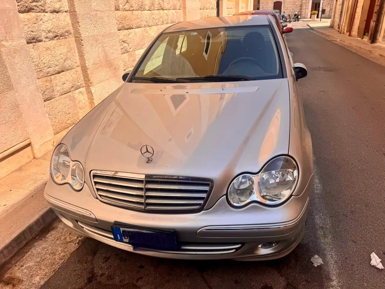 Mercedes-Benz C 220