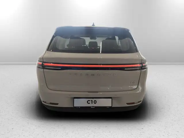 Leapmotor C10 view 6