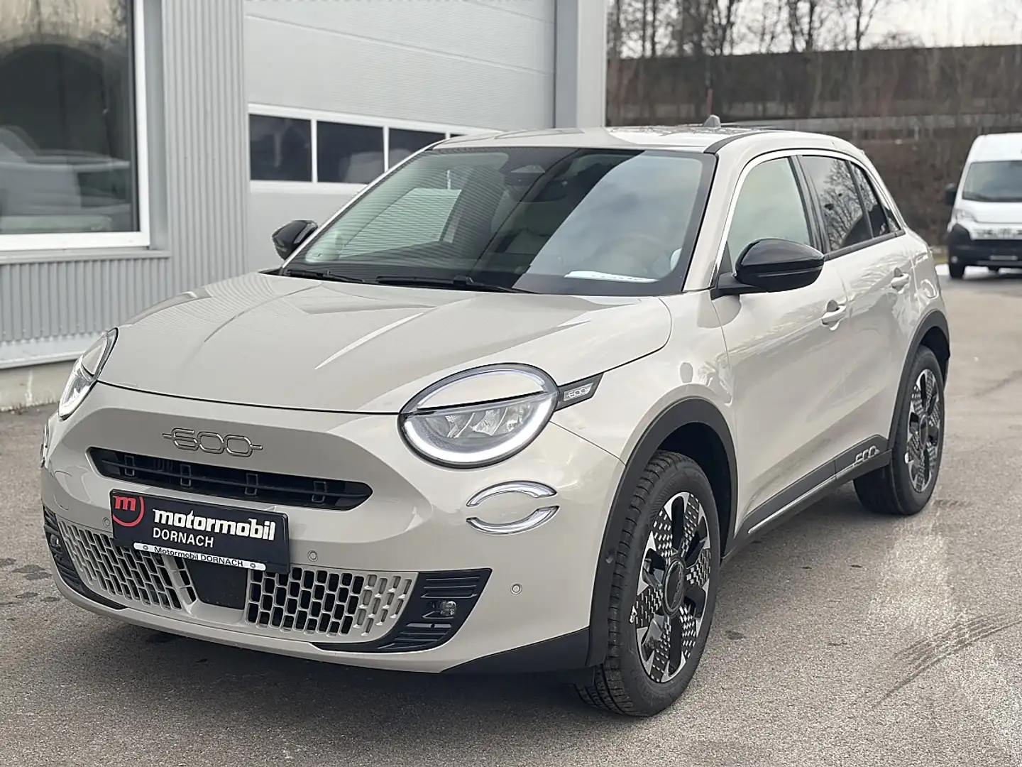 Fiat 600 Hybrid mHEV 110 6-Gang eDCT La Prima Beige - 1