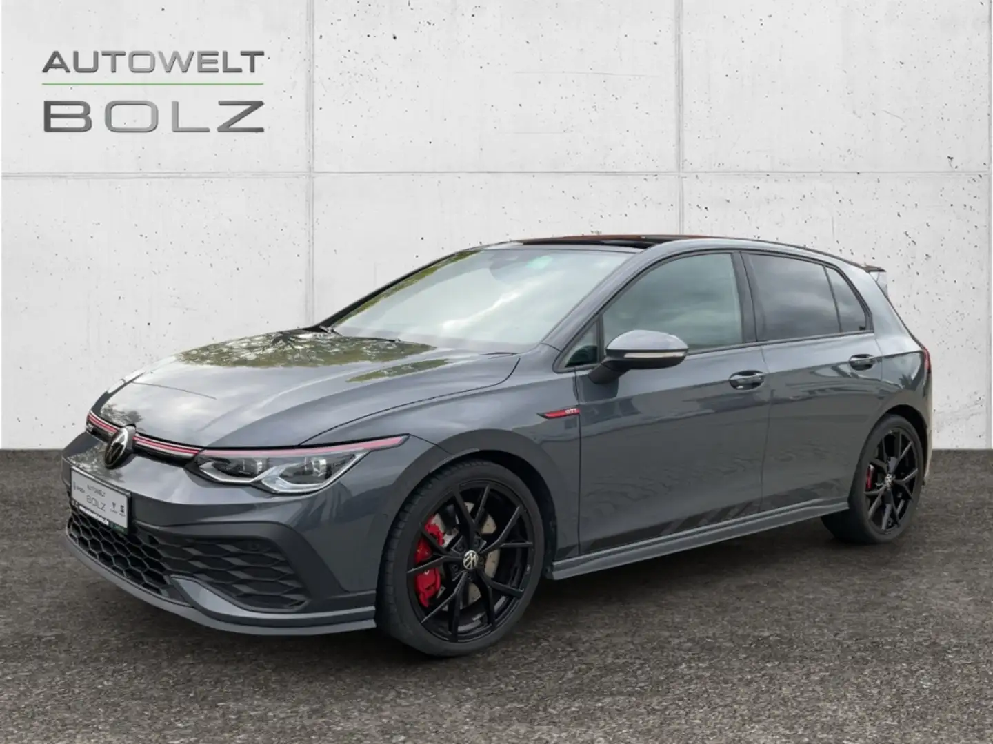 Volkswagen Golf VIII Clubsport 2.0 TSI HUD Pano Navi Kamera DigiCo Grau - 1