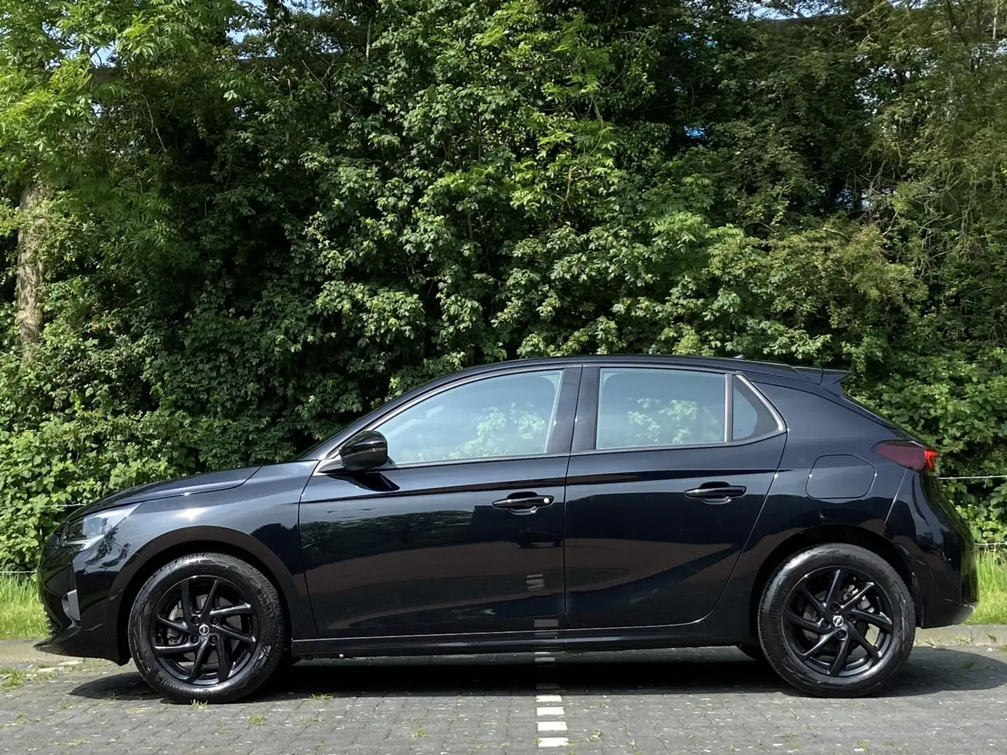 Opel Corsa GS 1.2 Turbo 100pk | NAVI PRO 10" | KEYLESS START Zwart - 2