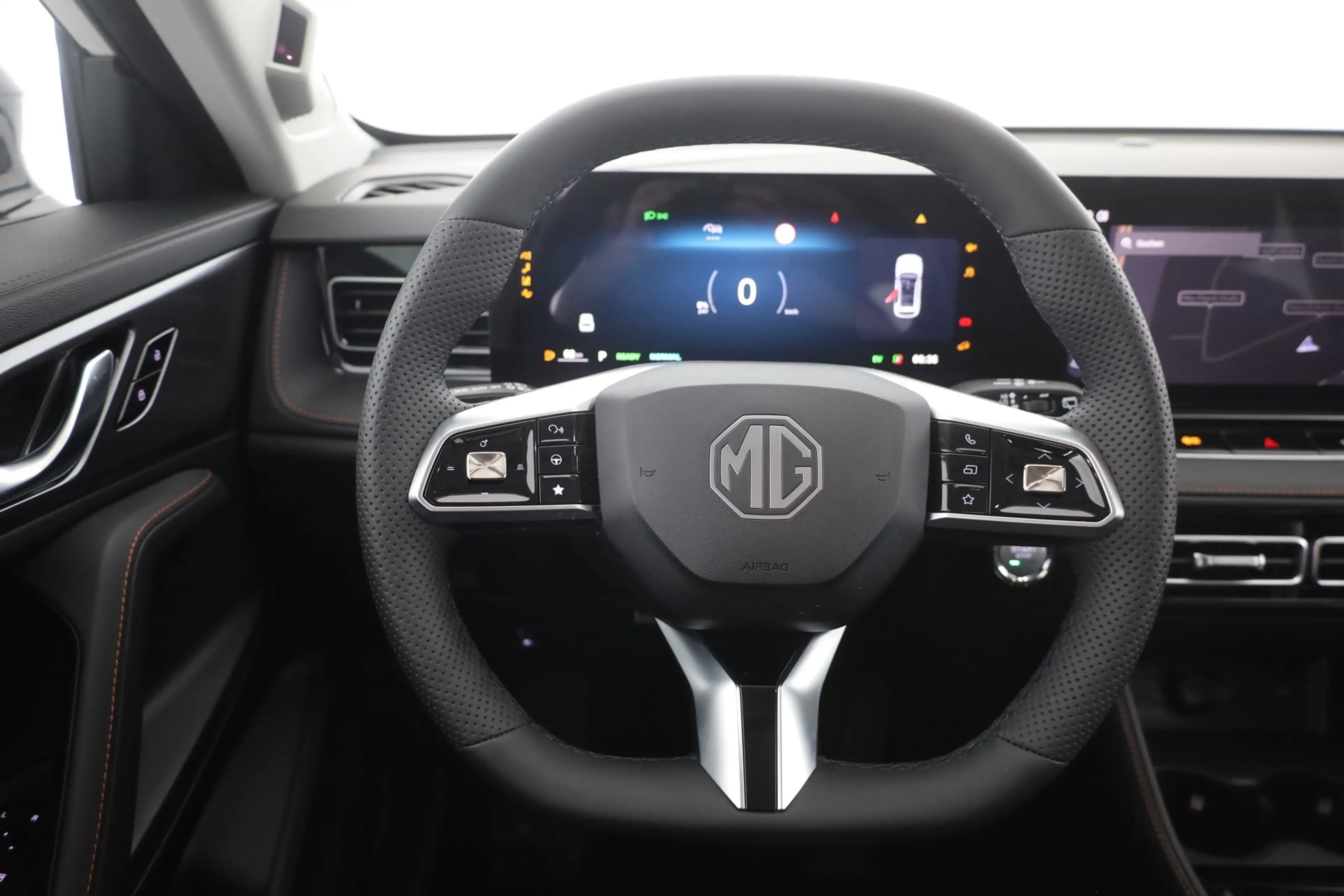 MG HS 1.5 T-GDI Hybrid+ Luxury Aut. LED ACC Navi — photo 15