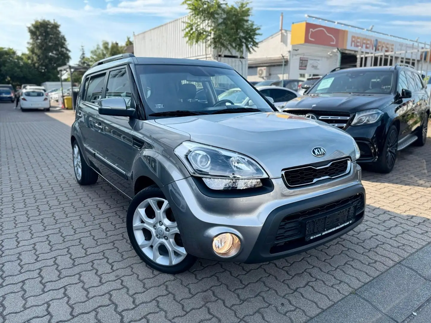 Kia Soul Spirit*AUTOMATIK*SHZG*KAMERA*AHK*1.HAND* Grau - 1