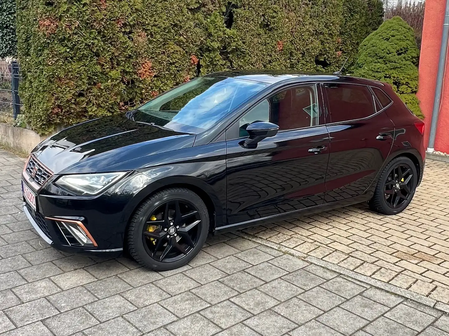 SEAT Ibiza 1.0 TSI S Schwarz - 1