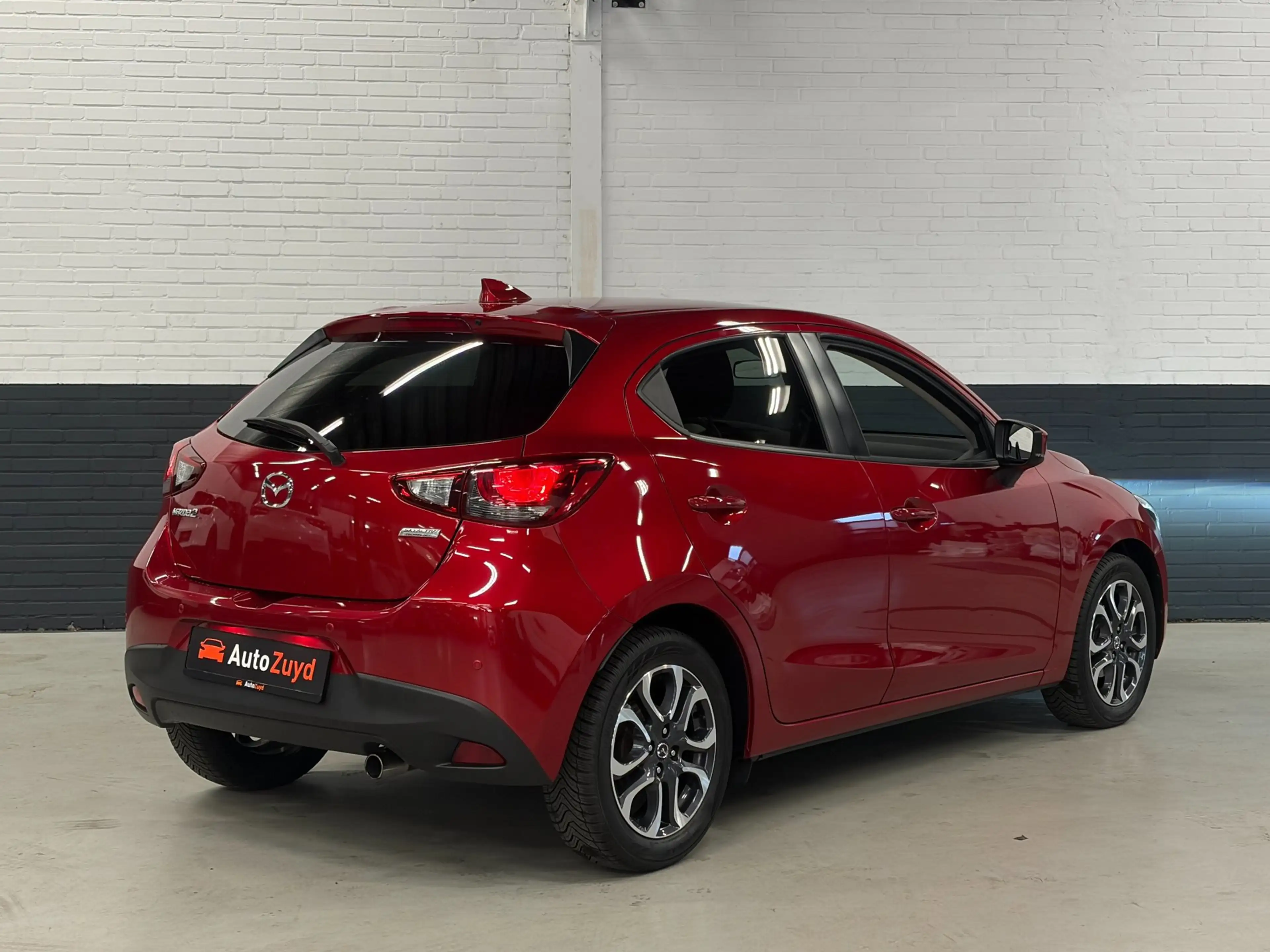 Mazda 2 1.5 Skyactiv-G GT-M Automaat / Navi / DAB / LED / — photo 3