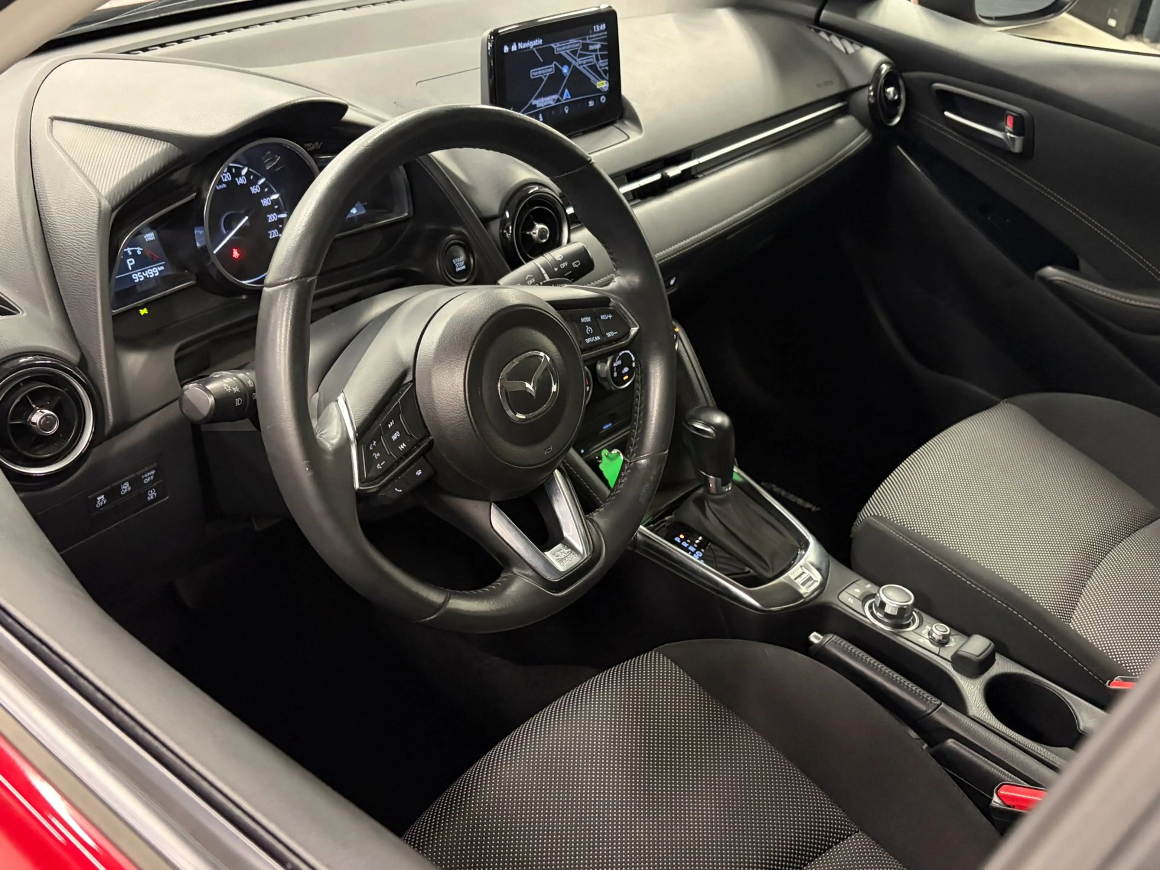 Mazda 2 1.5 Skyactiv-G GT-M Automaat / Navi / DAB / LED / — photo 2